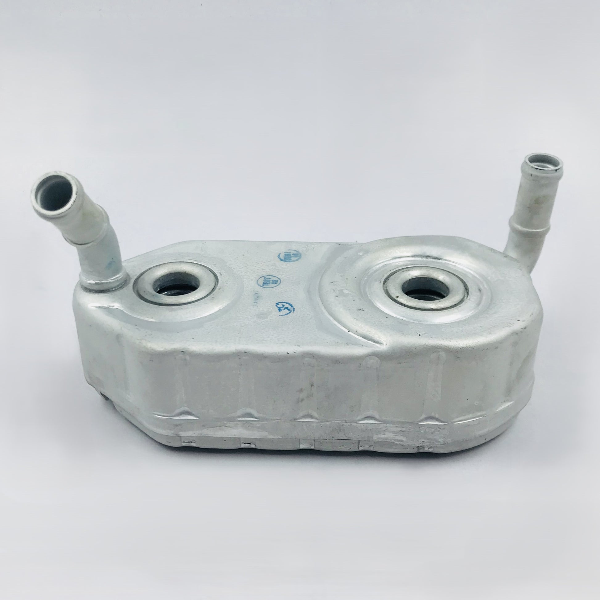 Radiador aceite Audi 2tubos largo