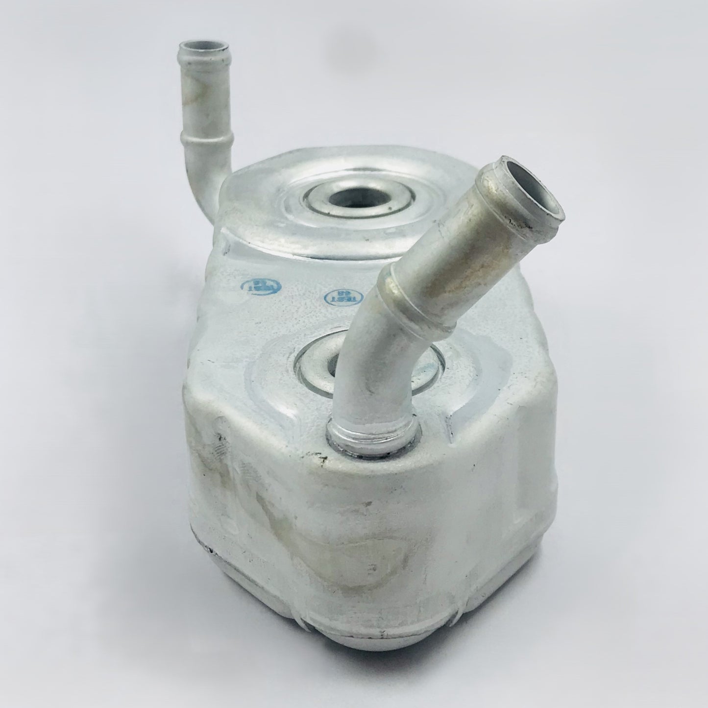 Radiador aceite Audi 2tubos largo