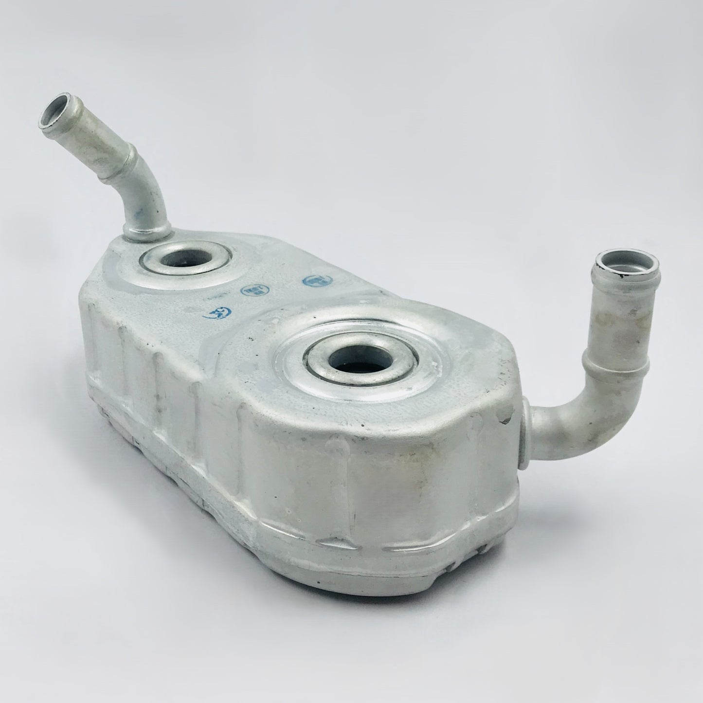 Radiador aceite Audi 2tubos largo