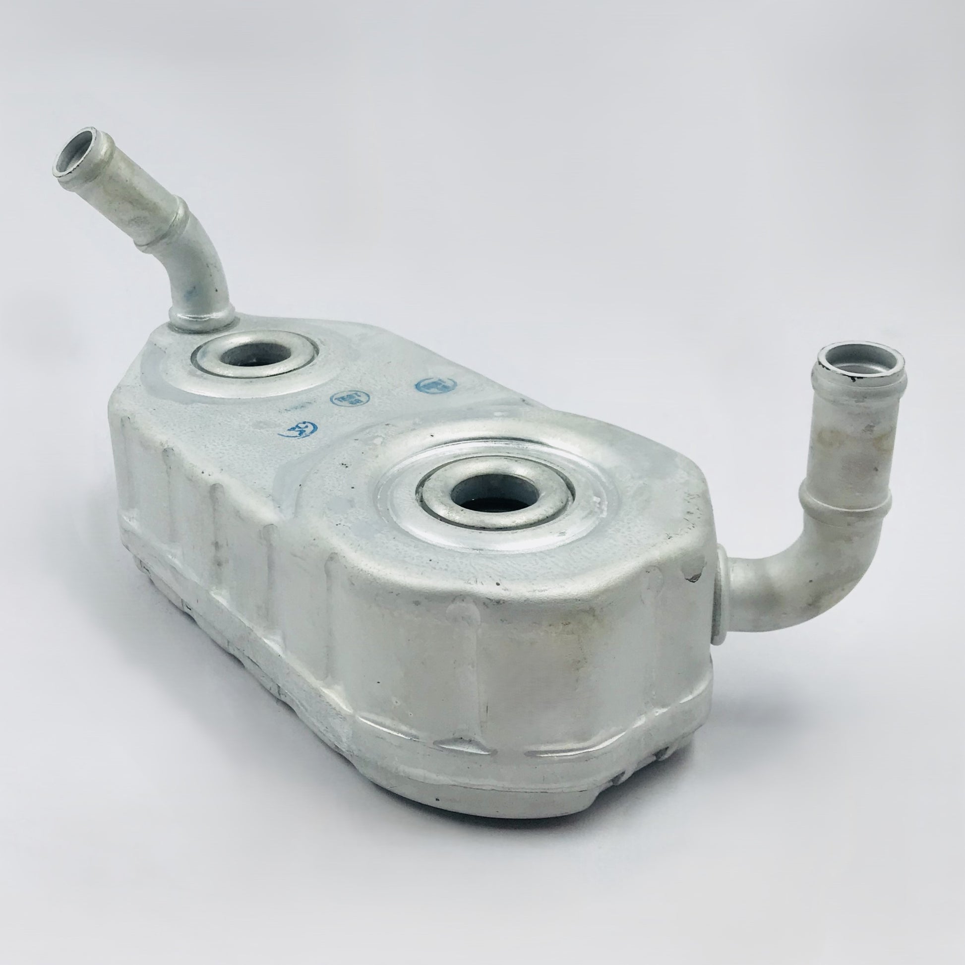 Radiador aceite Audi 2tubos largo