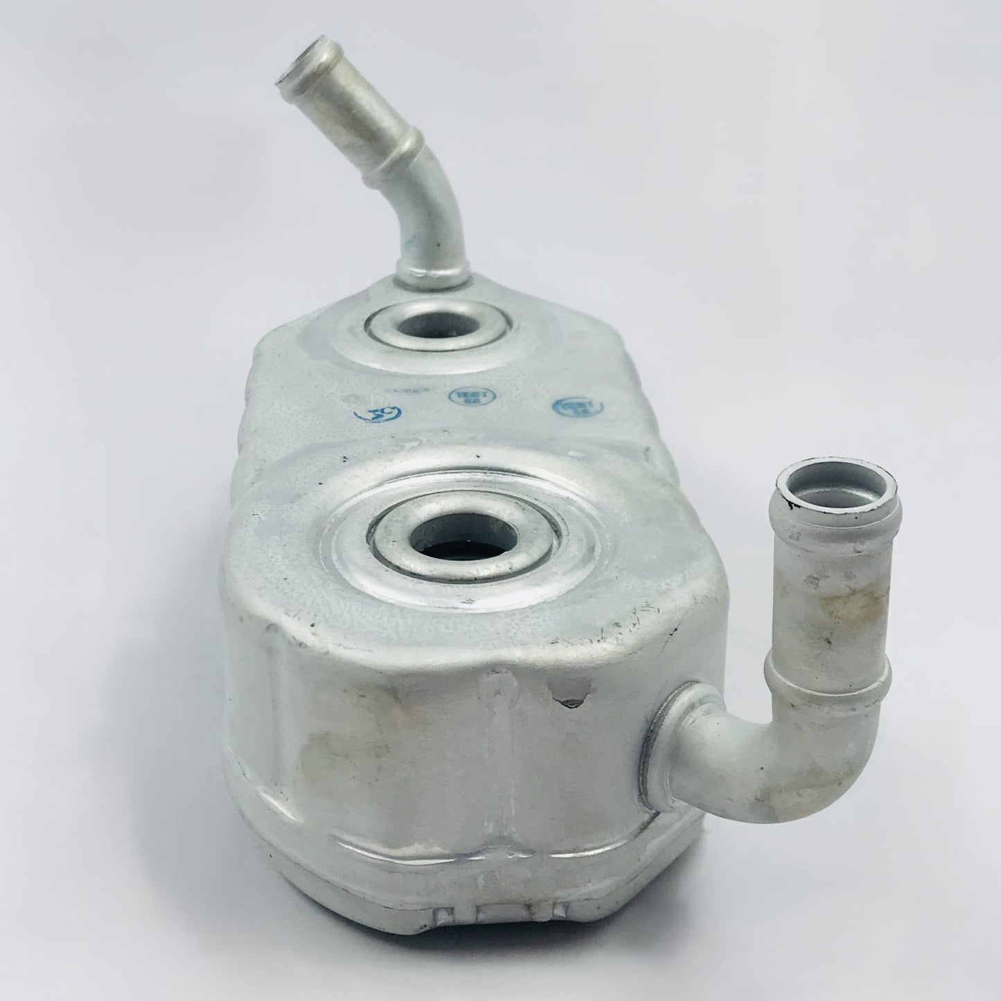 Radiador aceite Audi 2tubos largo