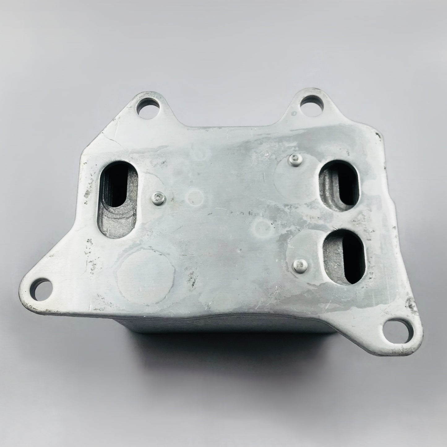 Radiador aceite Vw Audi a4 1tubo grueso recto