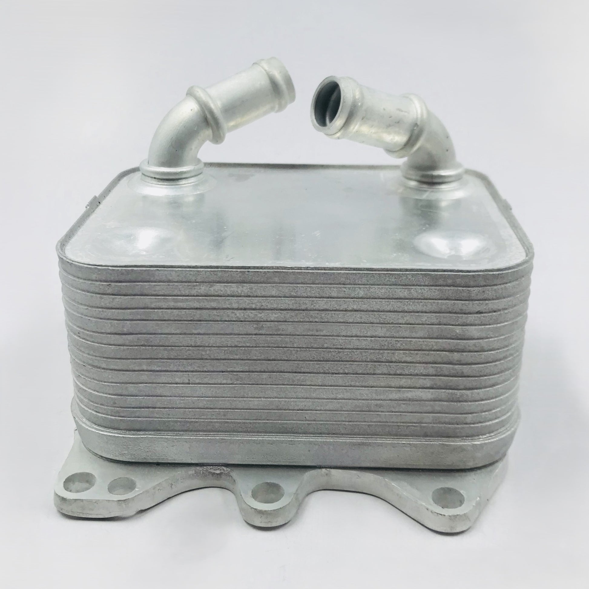 Radiador aceite Vw 3.6 passat 12-22 2tubos