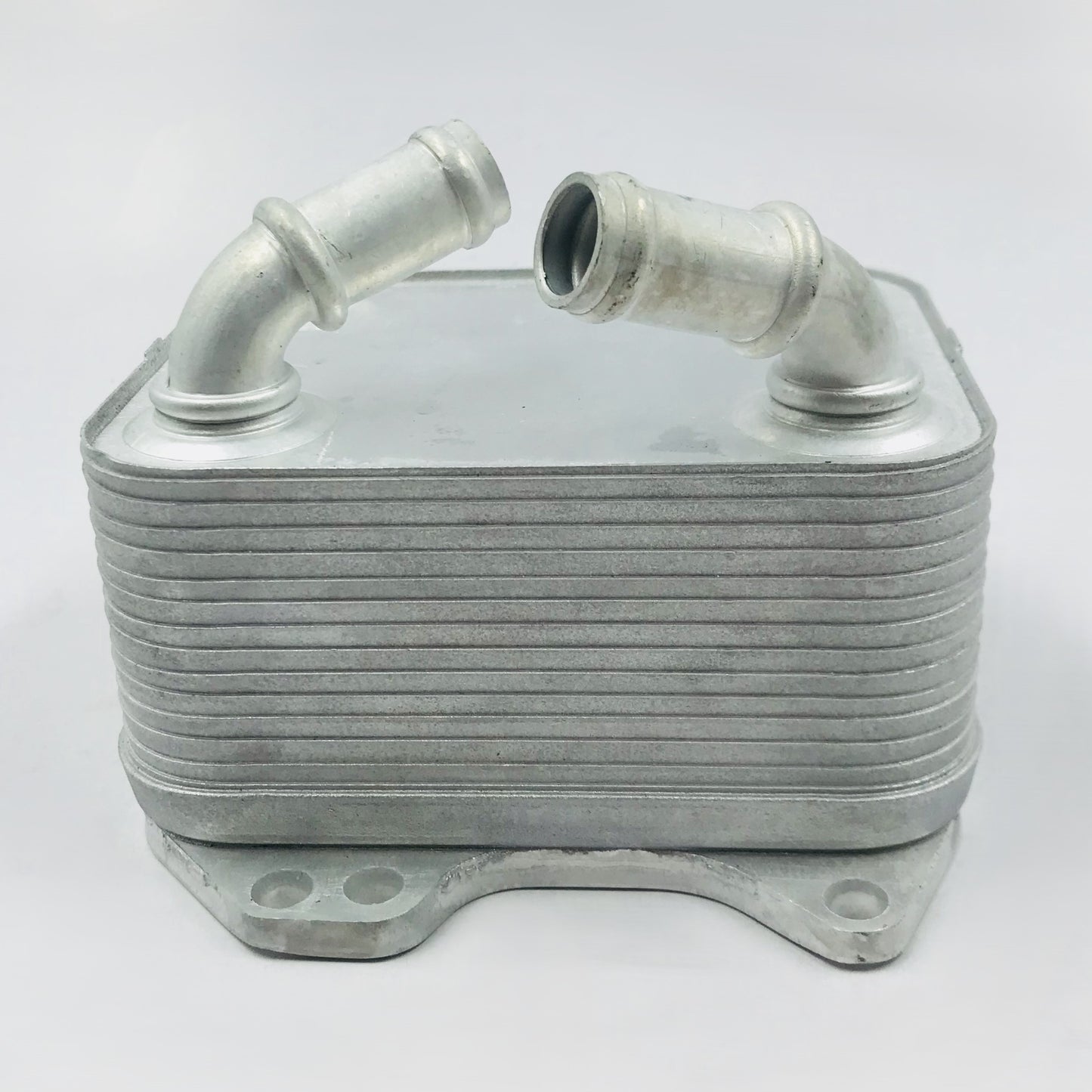 Radiador aceite Vw 3.6 passat 12-22 2tubos