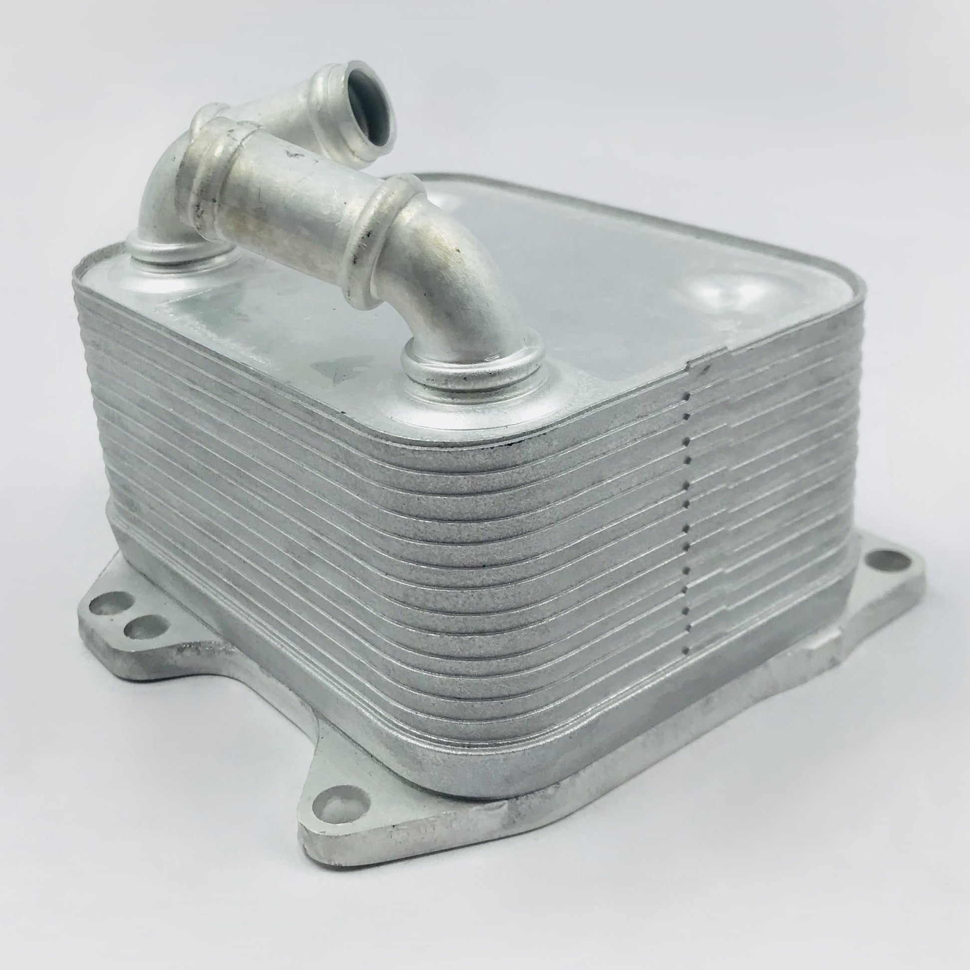 Radiador aceite Vw 3.6 passat 12-22 2tubos