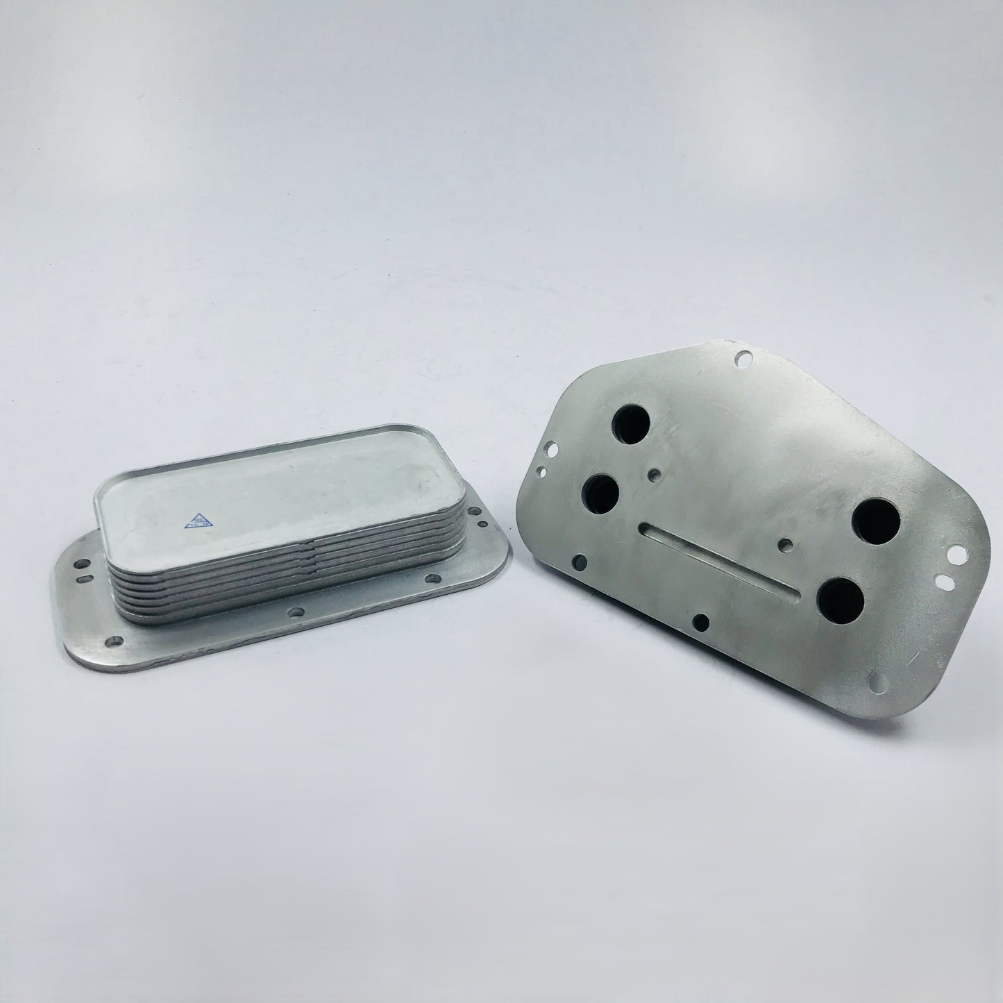 Radiador aceite chev 1.6 1.8 cruze solo