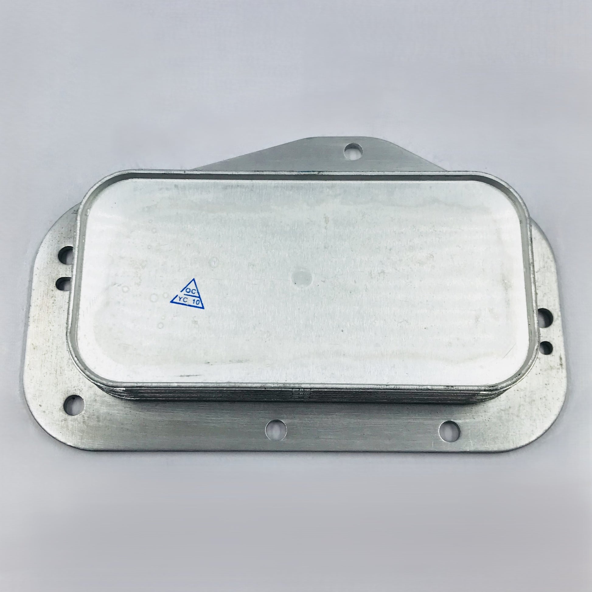 Radiador aceite chev 1.6 1.8 cruze solo