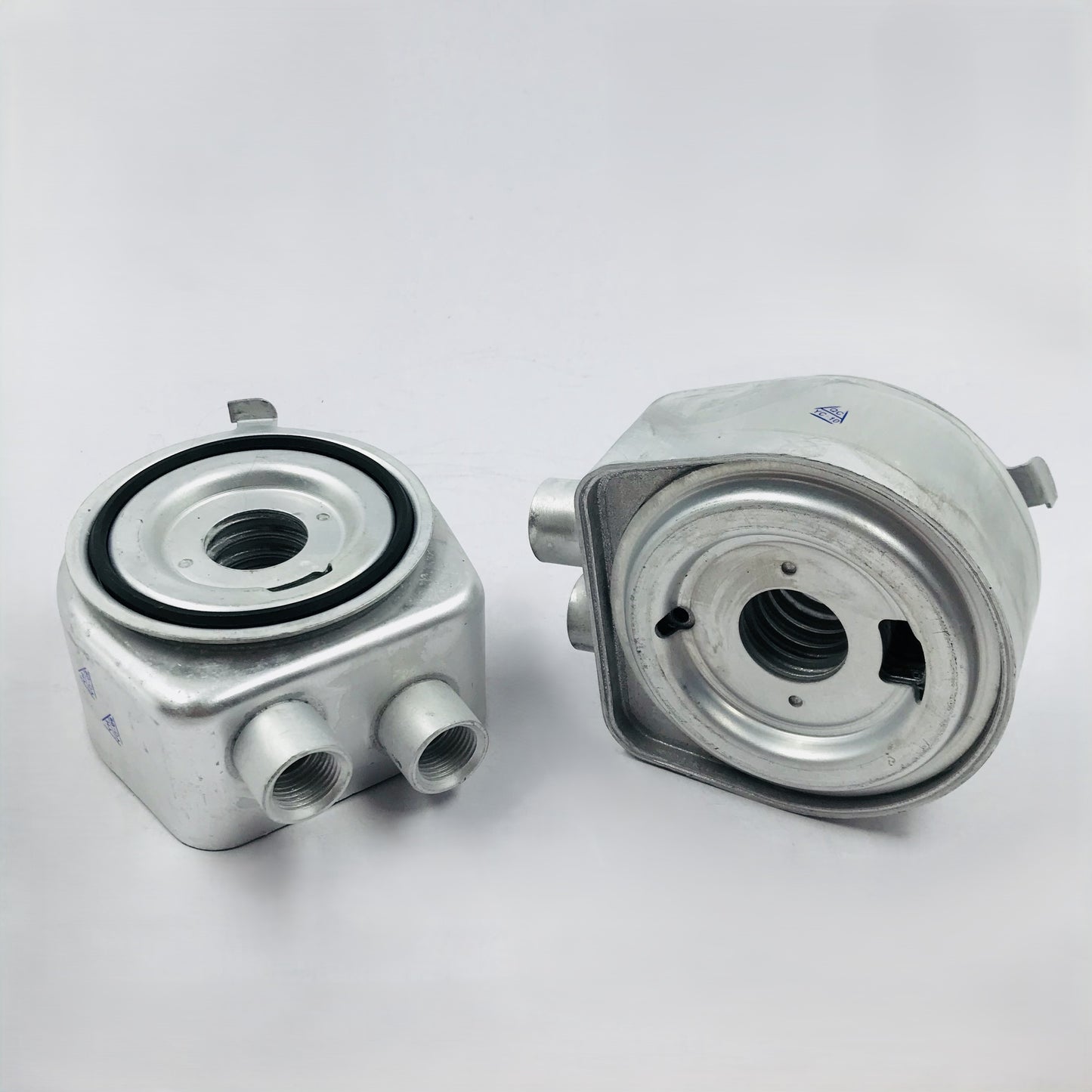 Radiador aceite chev equinox 2tubo hembras redondo