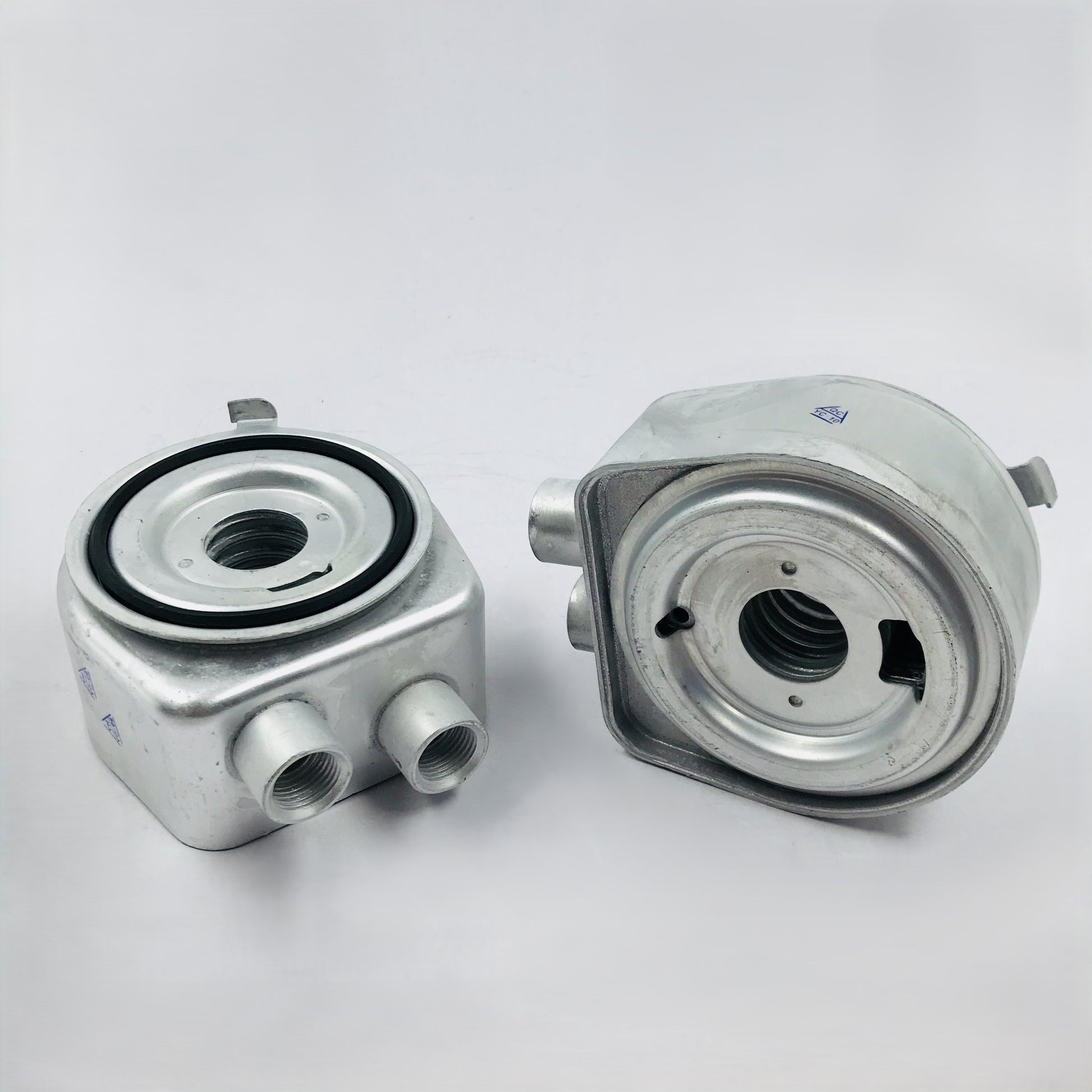 Radiador aceite chev equinox 2tubo hembras redondo