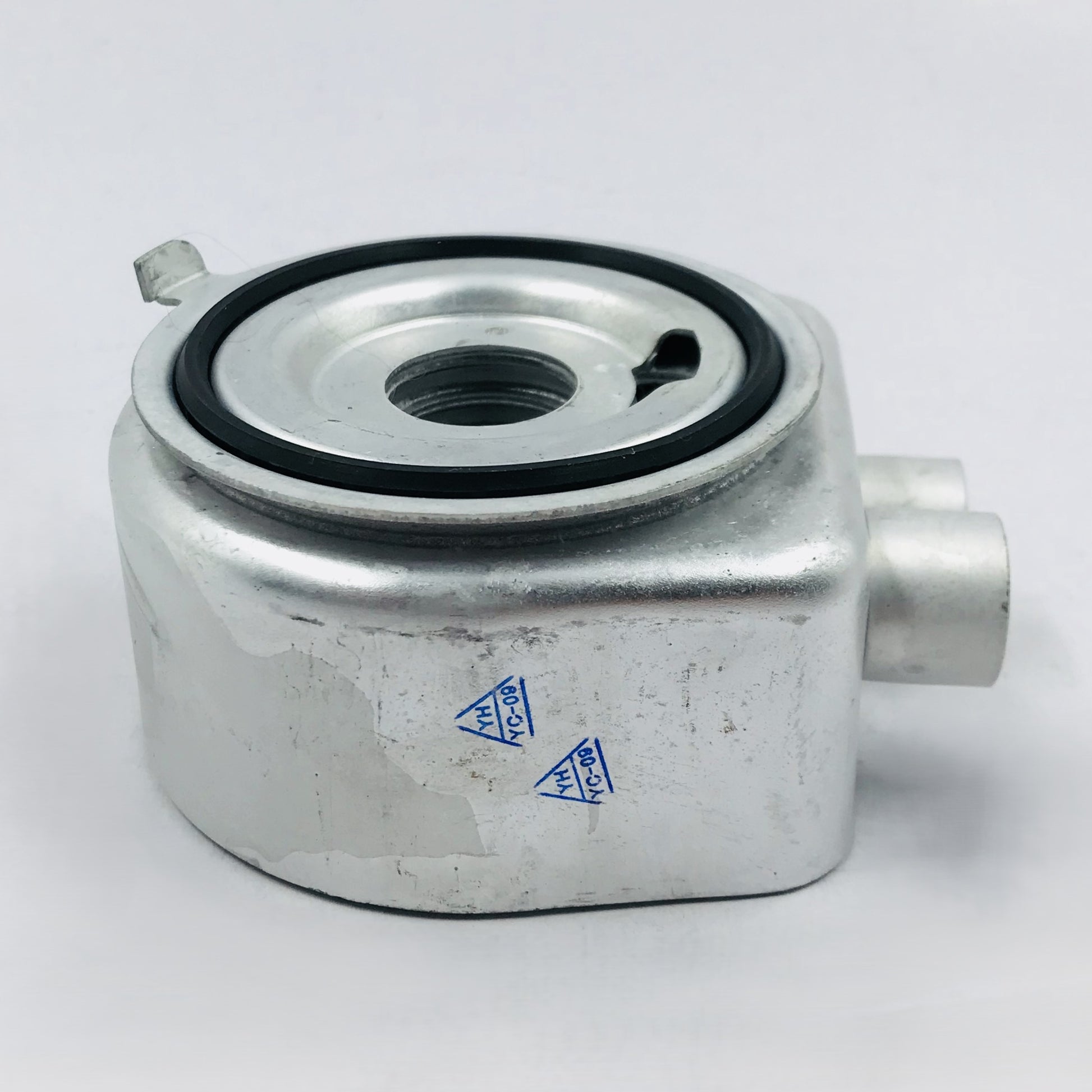 Radiador aceite chev equinox 2tubo hembras redondo