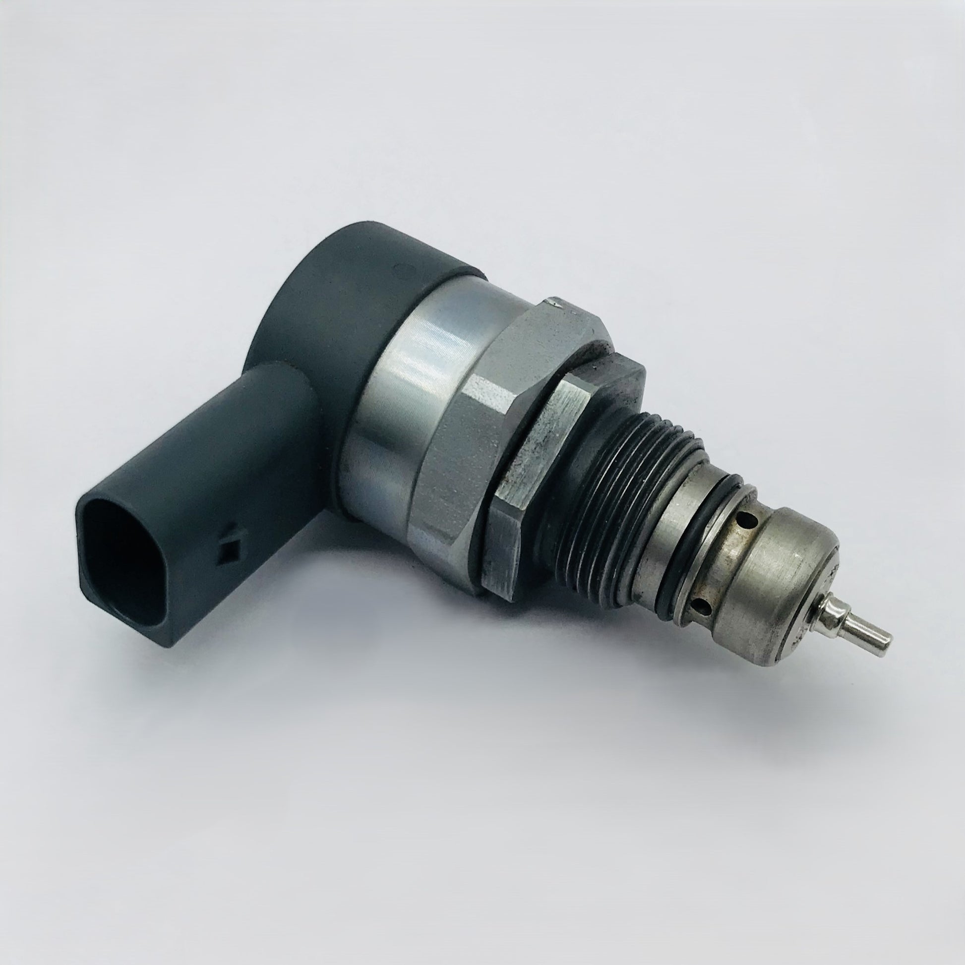 Regulador Presion Mercedes A B C Cla Glc 03-25