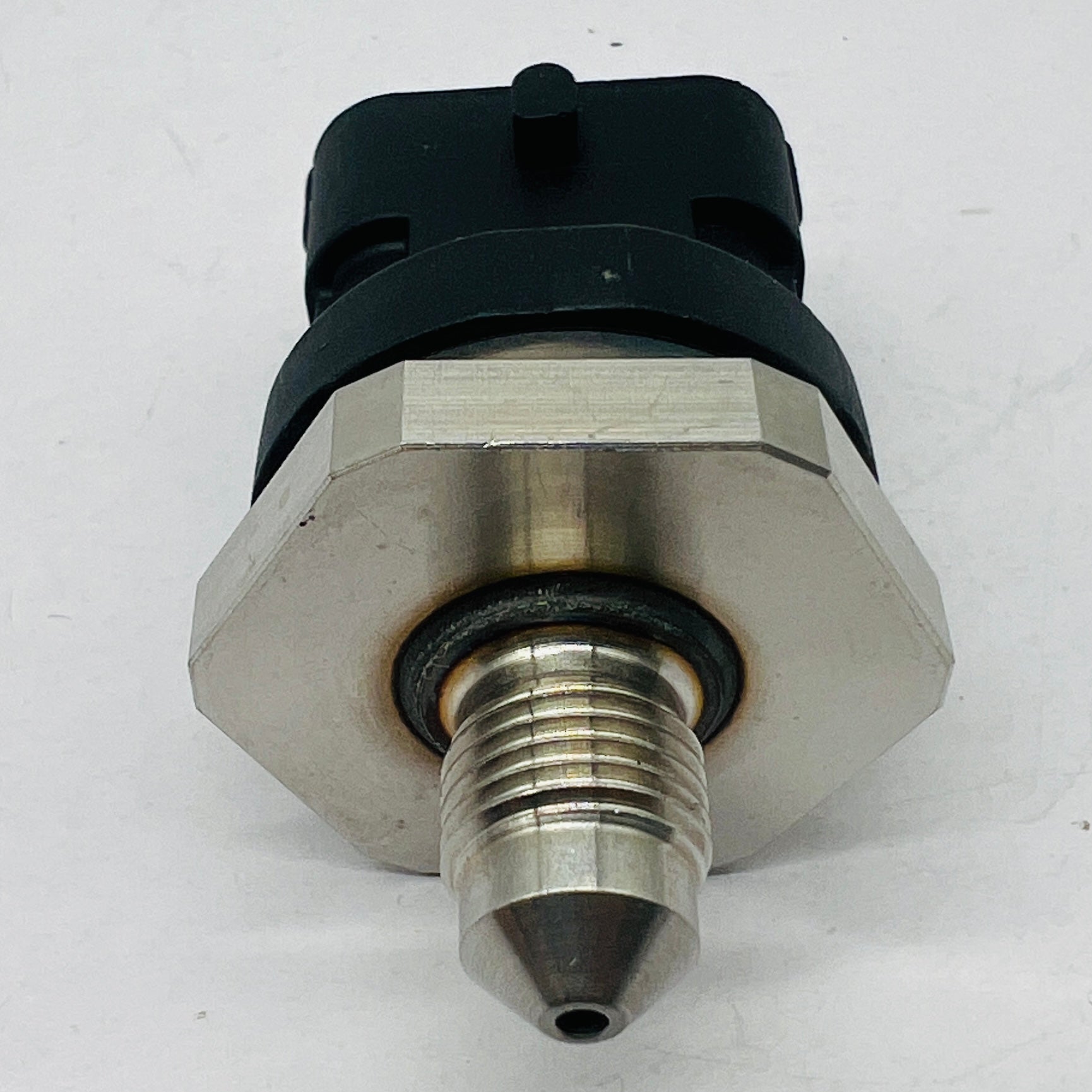 Regulador De Presion Gasolina Ford Mazda 3 Pines