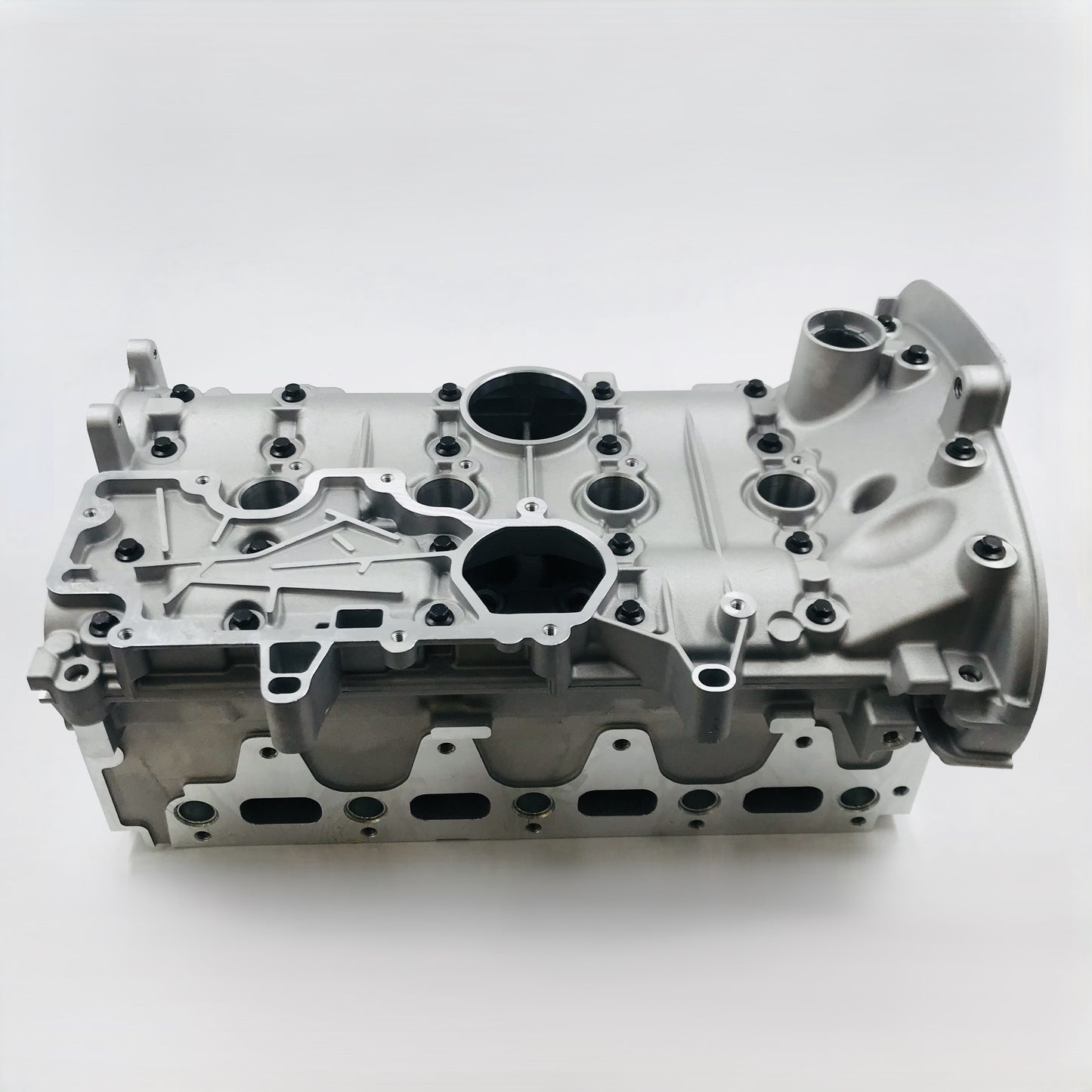 Cabeza De Motor Nissan 1.6 Platina Clio Con Cubierta Sola