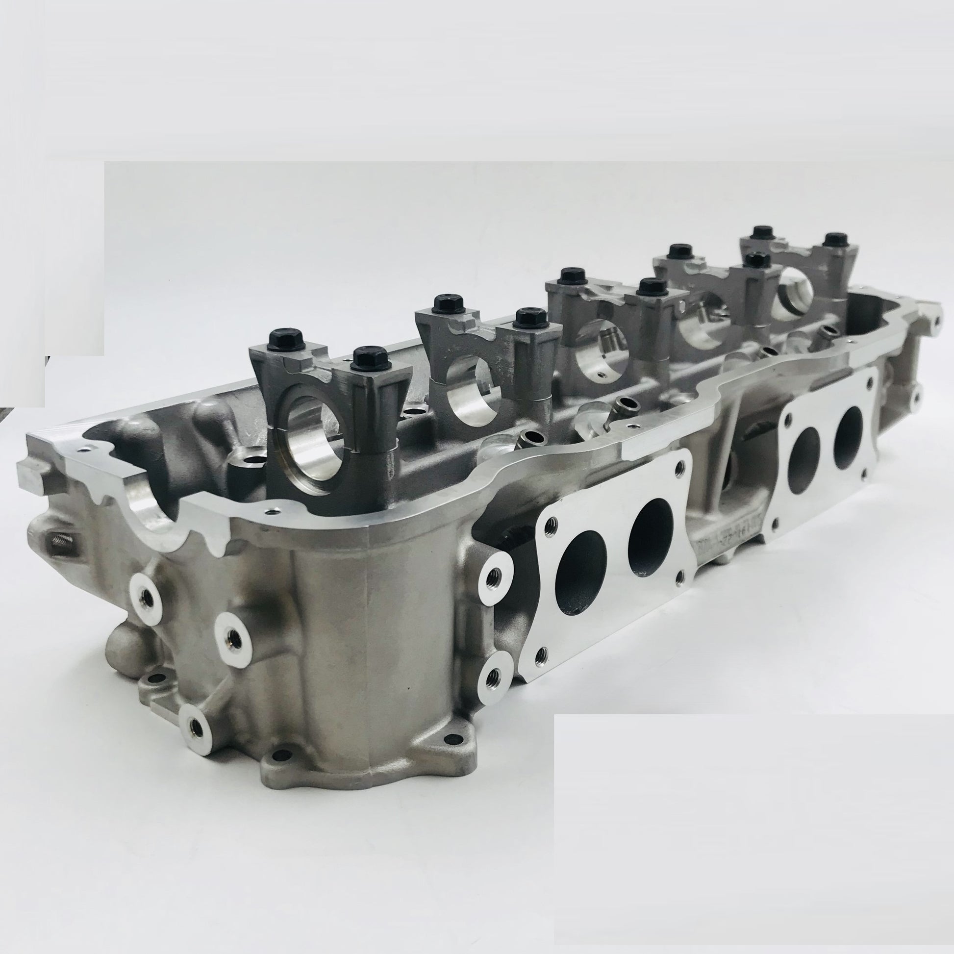 Cabeza De Motor Nissan 2.4 12V Ka24