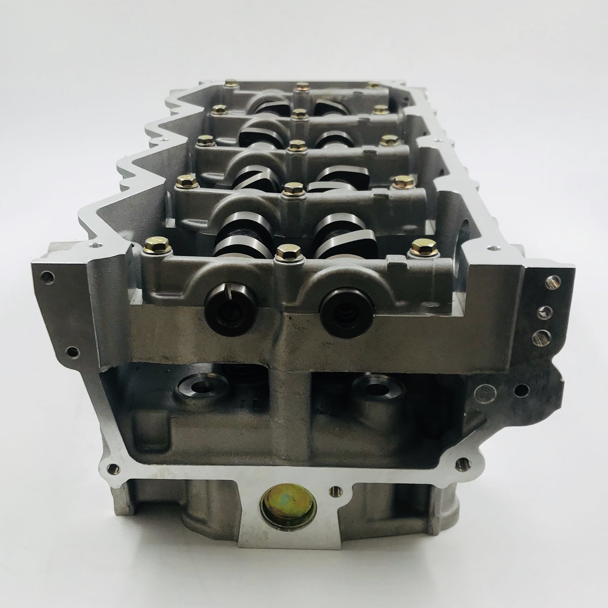 Cabeza De Motor Nissan 2.5 Diesel Np300 Completa