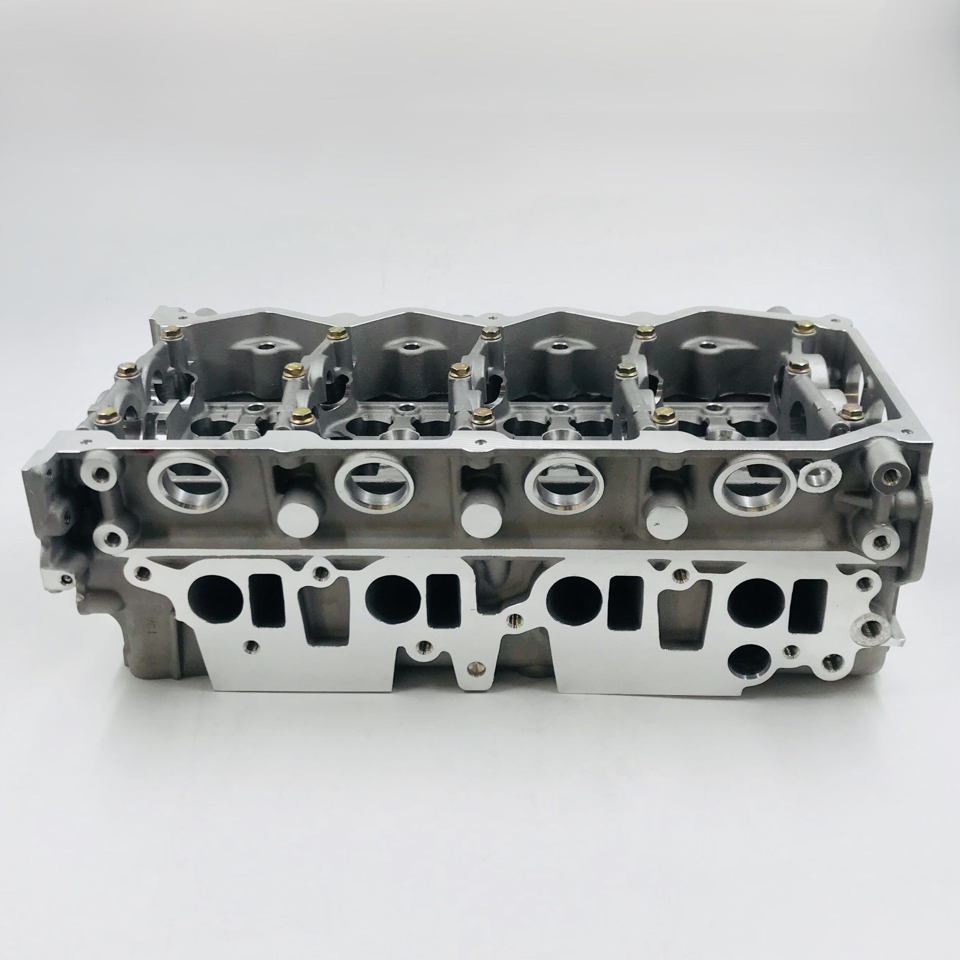 Cabeza De Motor Nissan 2.5 Diesel Np300 Sola