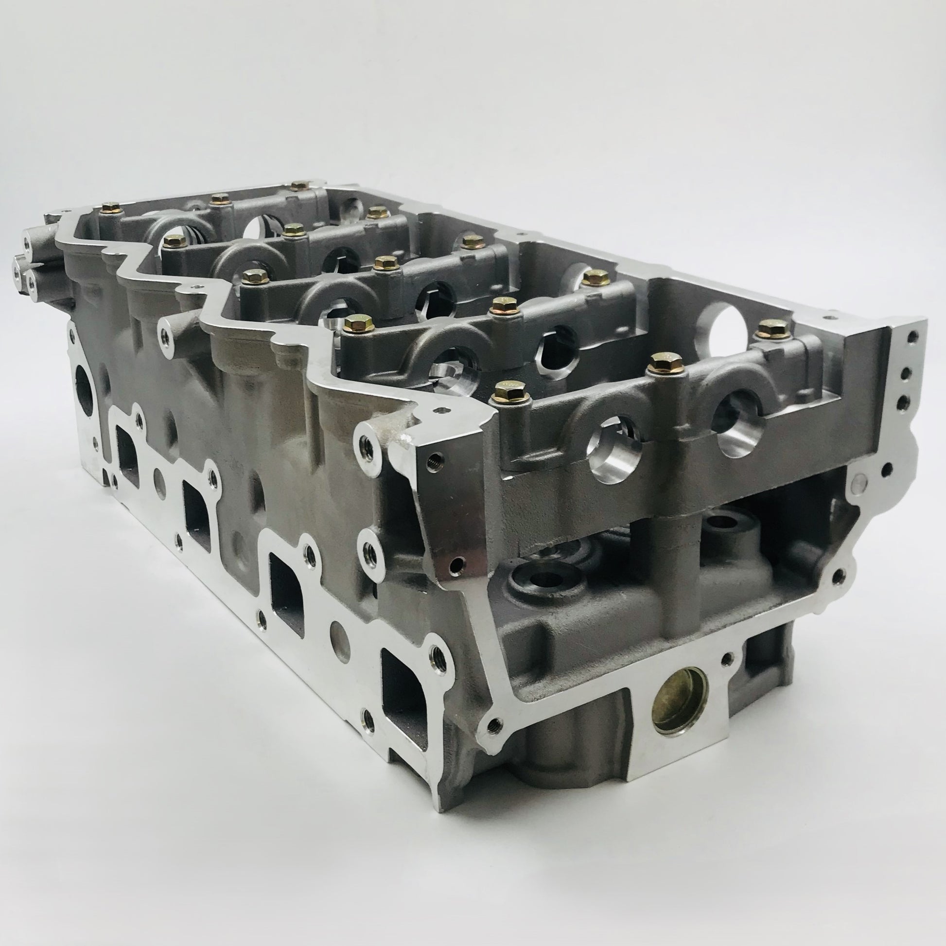 Cabeza De Motor Nissan 2.5 Diesel Np300 Sola