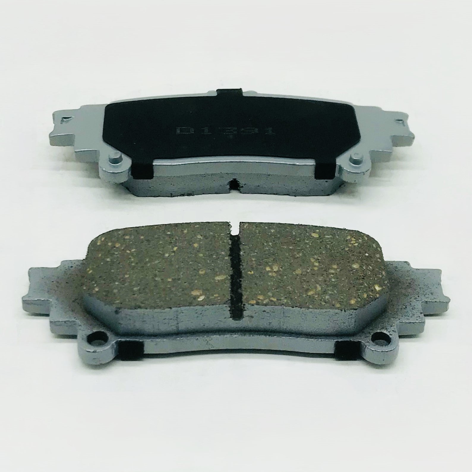 Balata toyota siena 3.5 11-15 hilander trasera ceramica