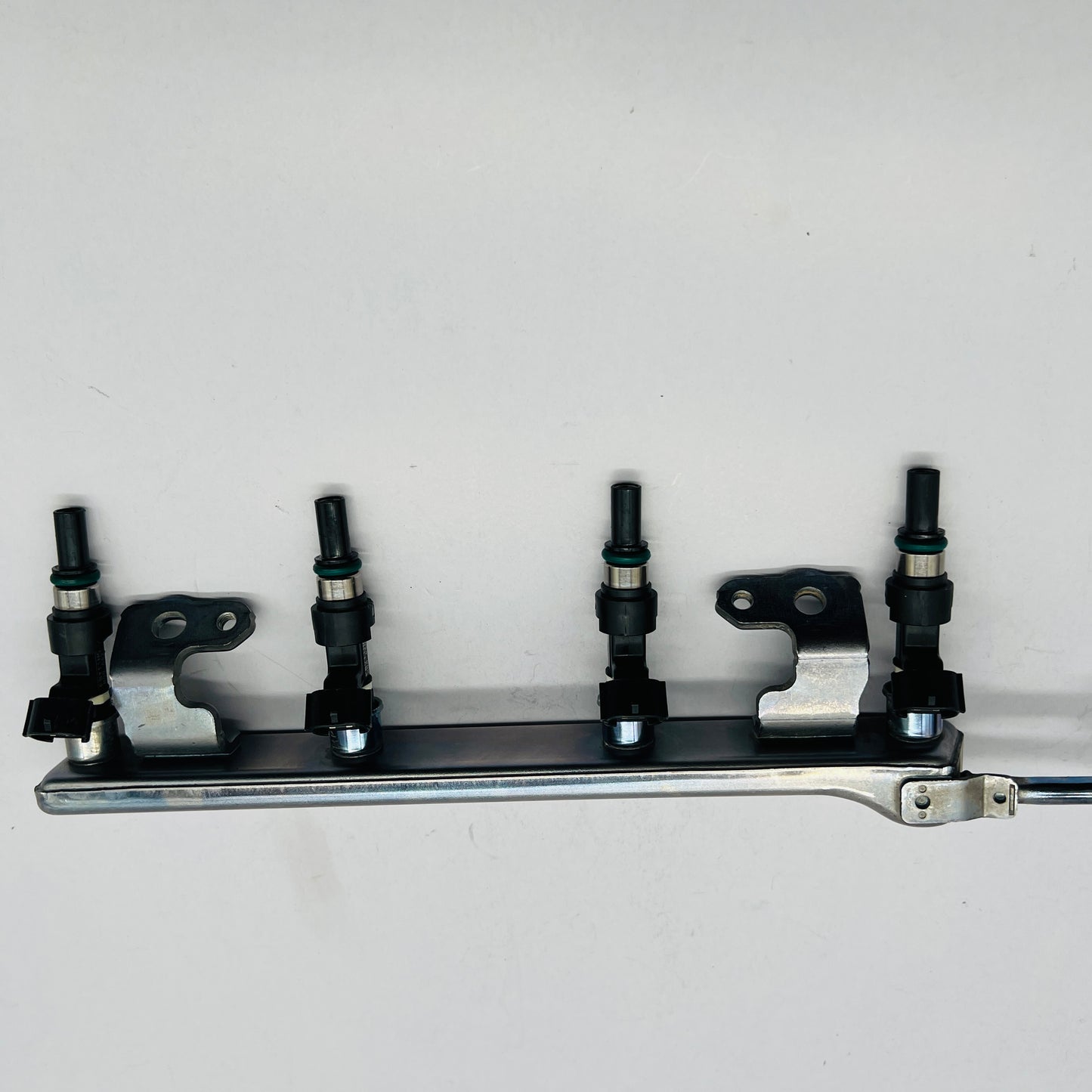 Riel Inyector Nissan 1.6 Versa March Kicks 12-21 Original