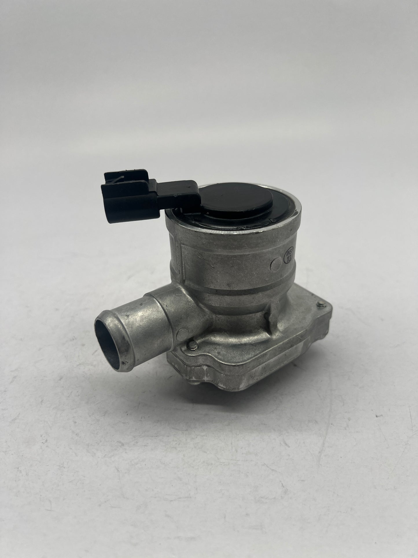 Valvula EGR Cadillac 4.6 04-05