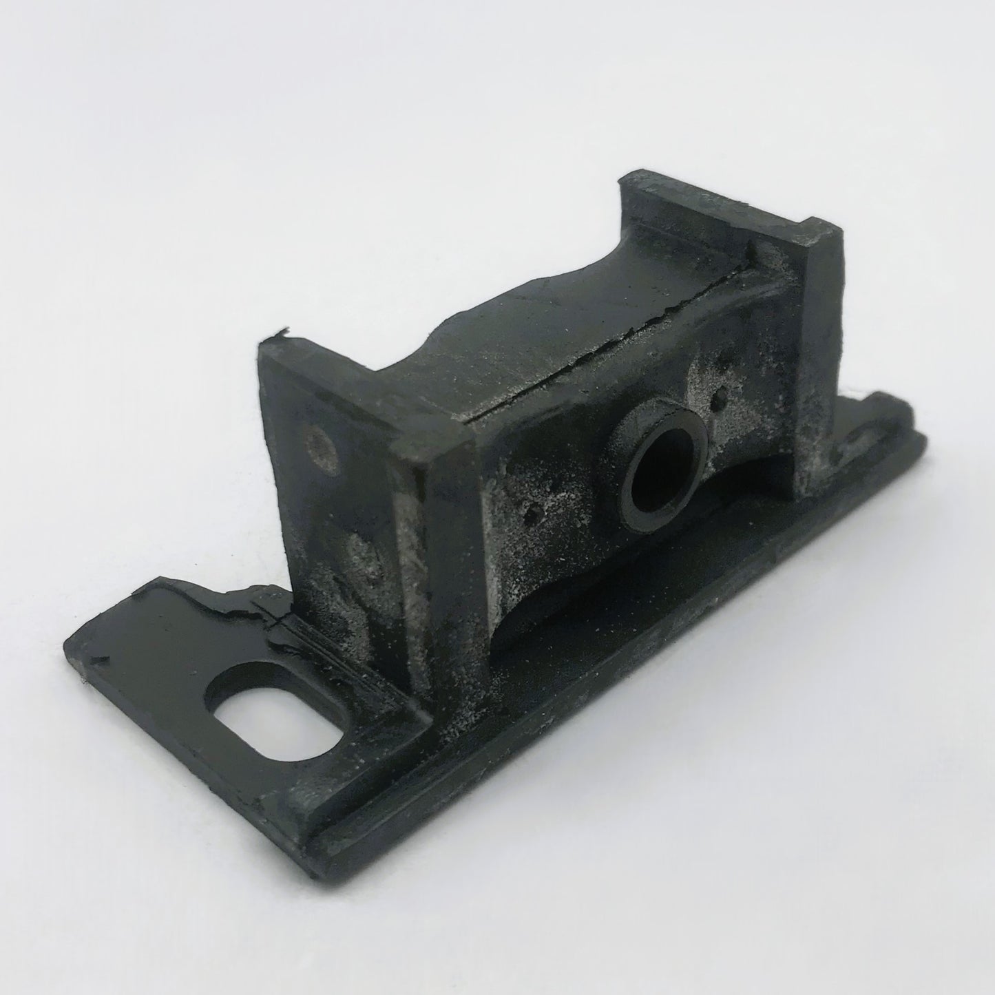 Soporte Transmision Nissan 1.6 Tsuru III 92-17