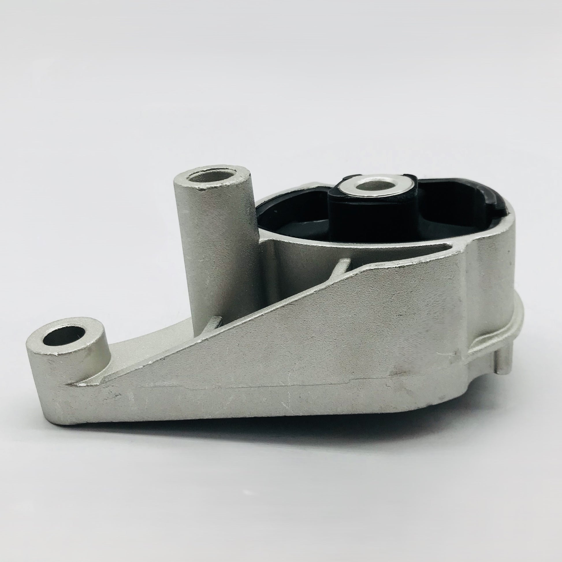 Soporte T Ford Ka 1.6 Courier Izquierdo 01-08