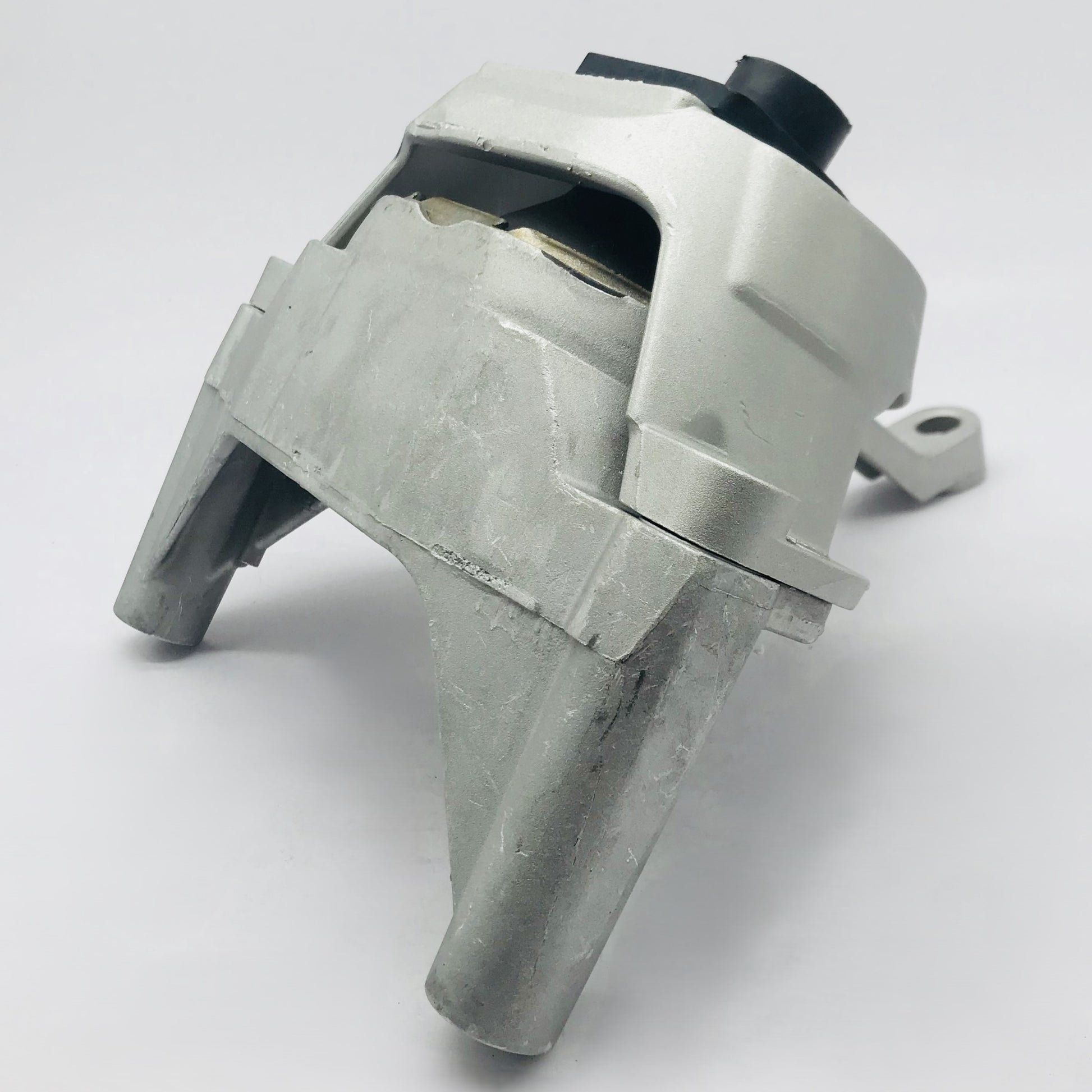 Soporte M Nissan Altima 2.5 Murano 07-17 Frontal R