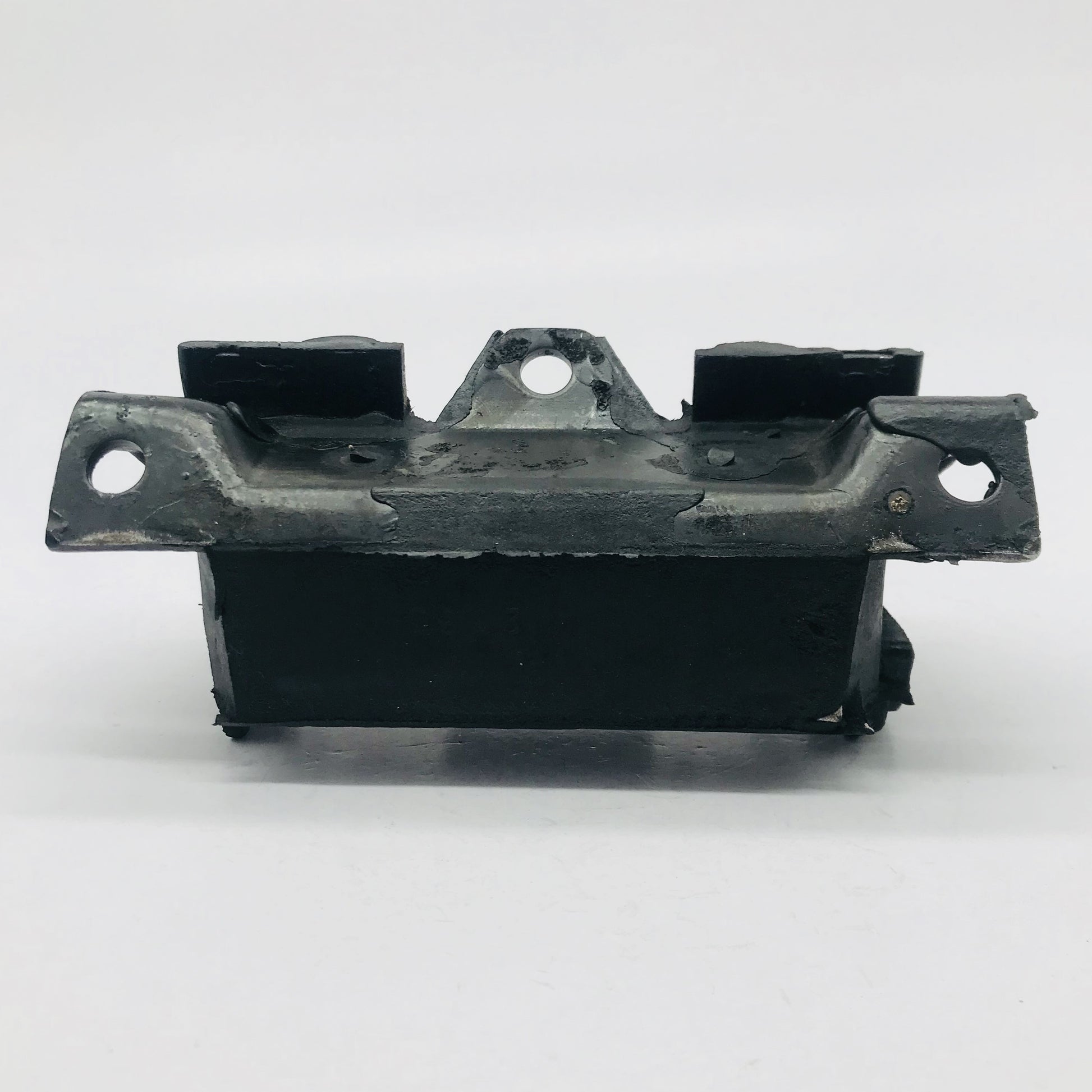 Soporte M Pontiac  68-74 Tras