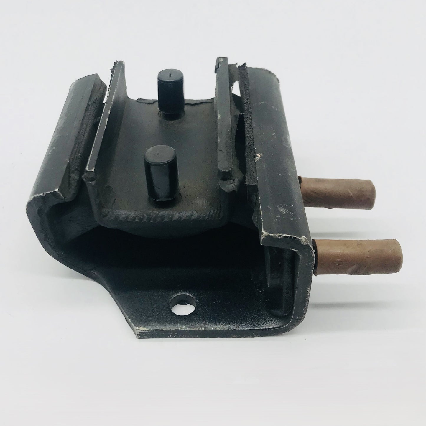 Soporte T Nissan 72-84            Em2487