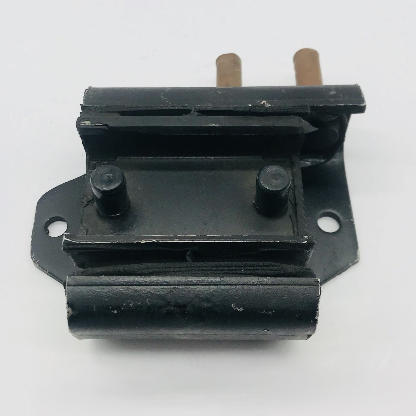 Soporte T Nissan 72-84            Em2487