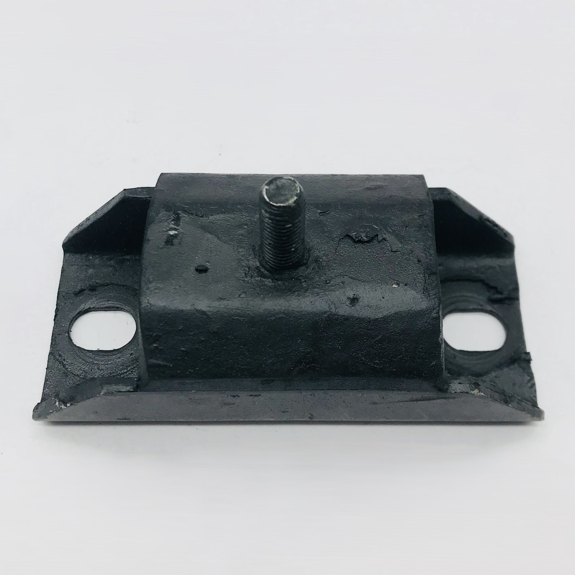 Soporte T Chev 5.0 5.7 C1500 Suburban 92-95 Tras