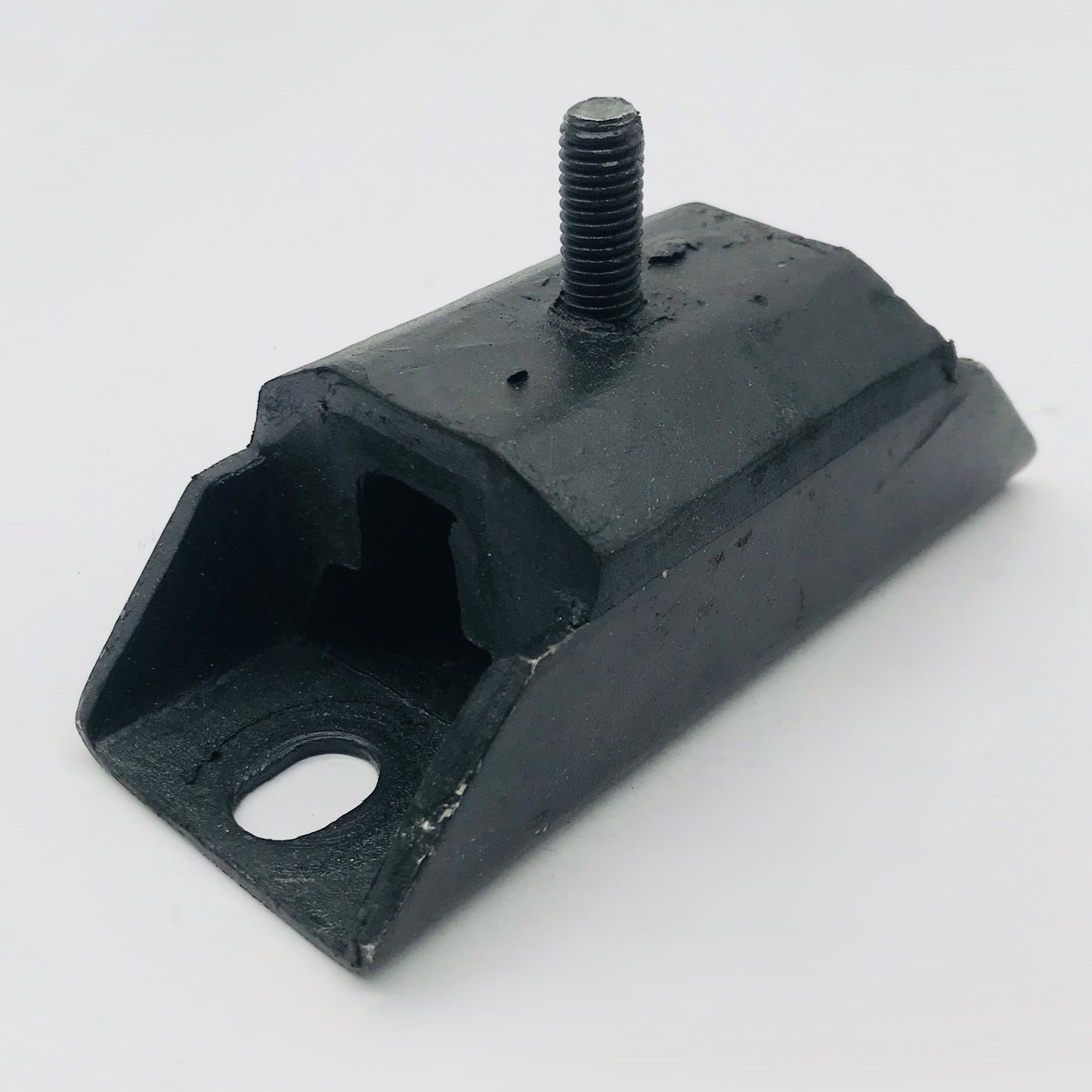 Soporte T Chev 5.0 5.7 C1500 Suburban 92-95 Tras