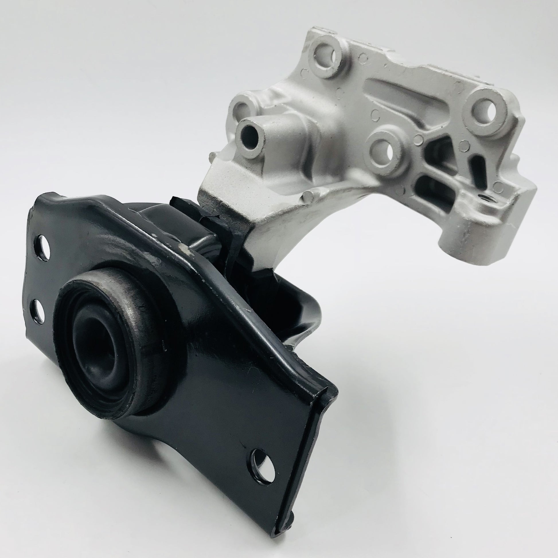 Soporte M Nissan 2.5 Xtrail Rogue Koleos Sent 08-16 Der