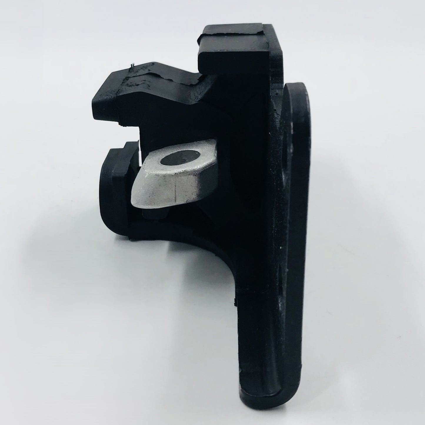 Soporte T Nissan 3.5 Murano Quest  03-08 Izq