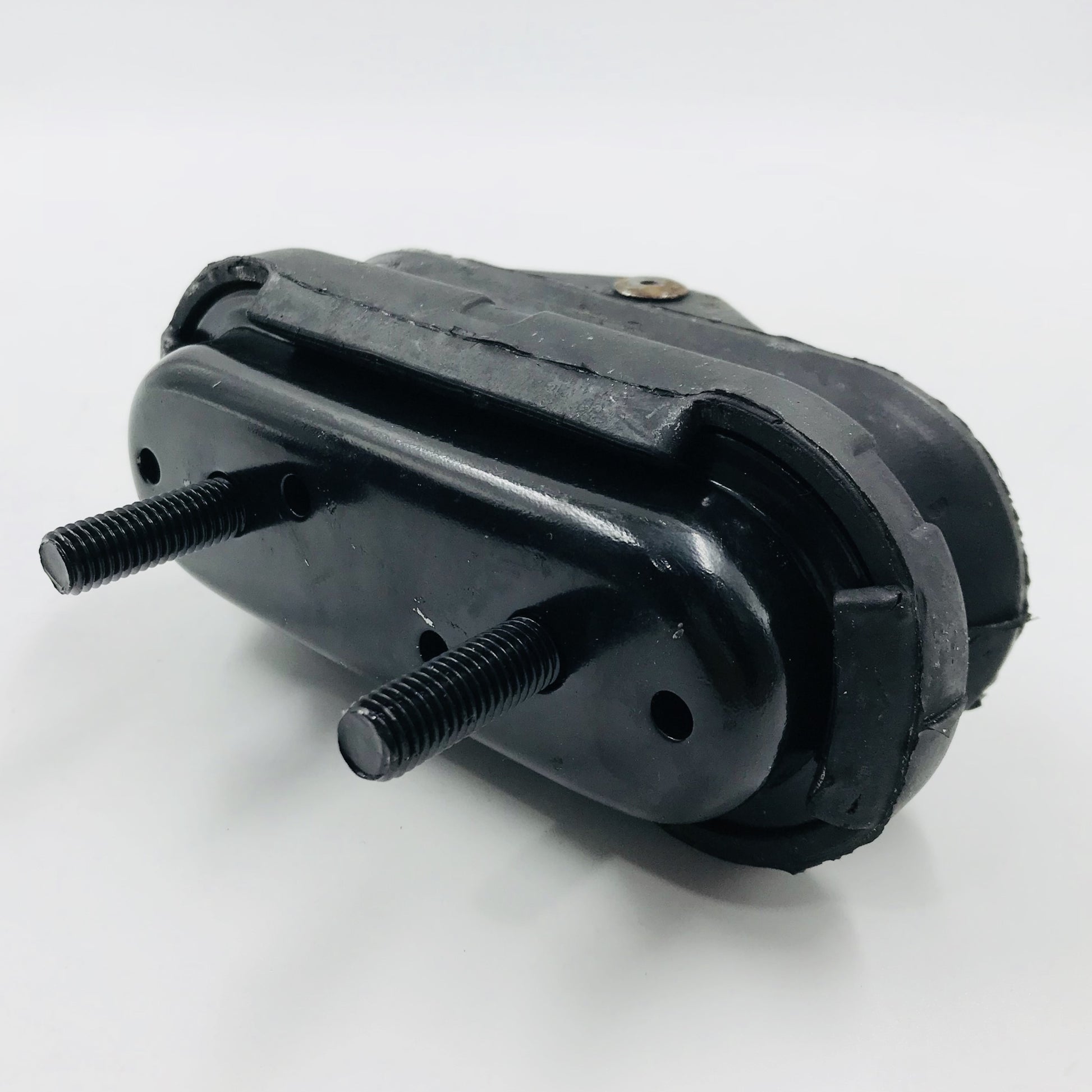 Soporte T Buick 3.8 3.9 4.6 Lucerne 06-11 Izq