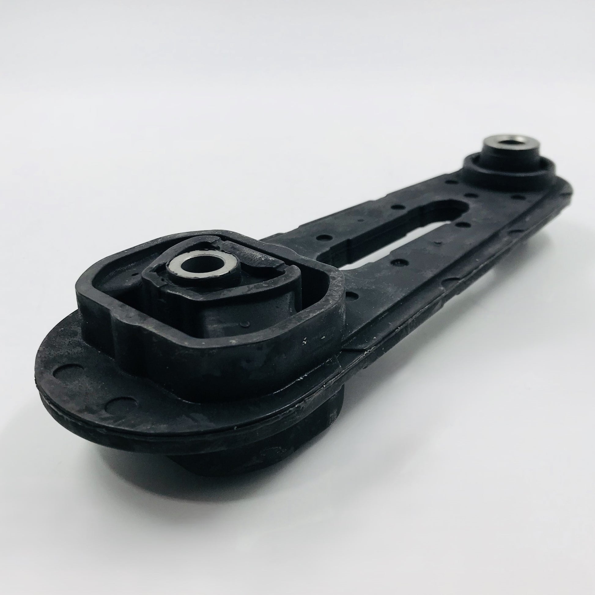 Soporte M Nissan 2.0 Sentra 07-12  Tras Torsion