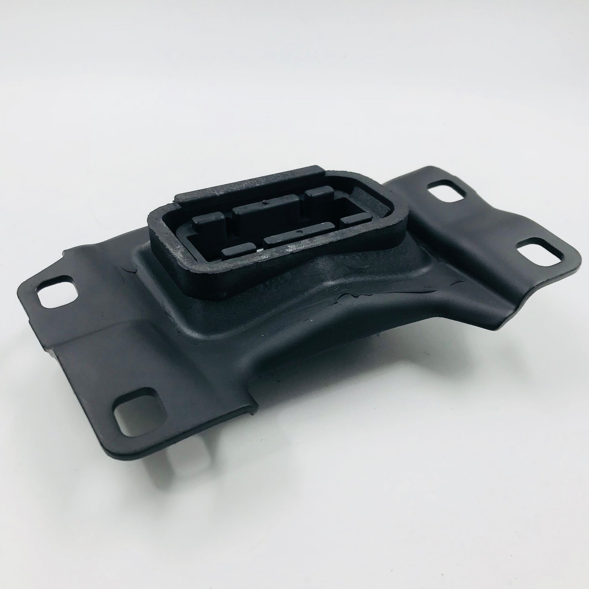 Soporte T Mazda 3 2.0 2.3 2.5 07-17 Izq