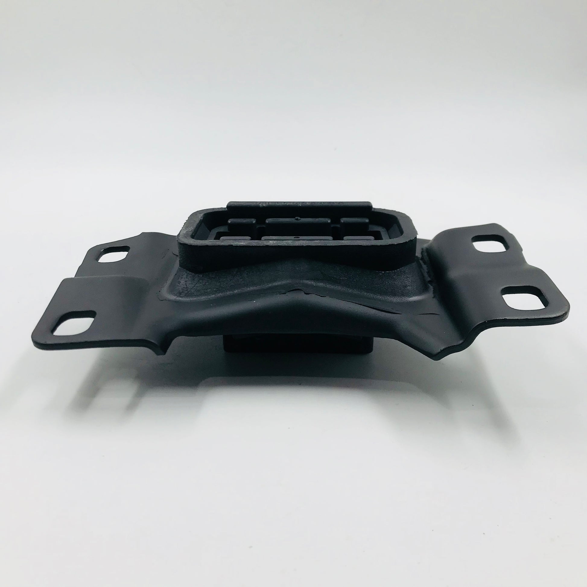 Soporte T Mazda 3 2.0 2.3 2.5 07-17 Izq
