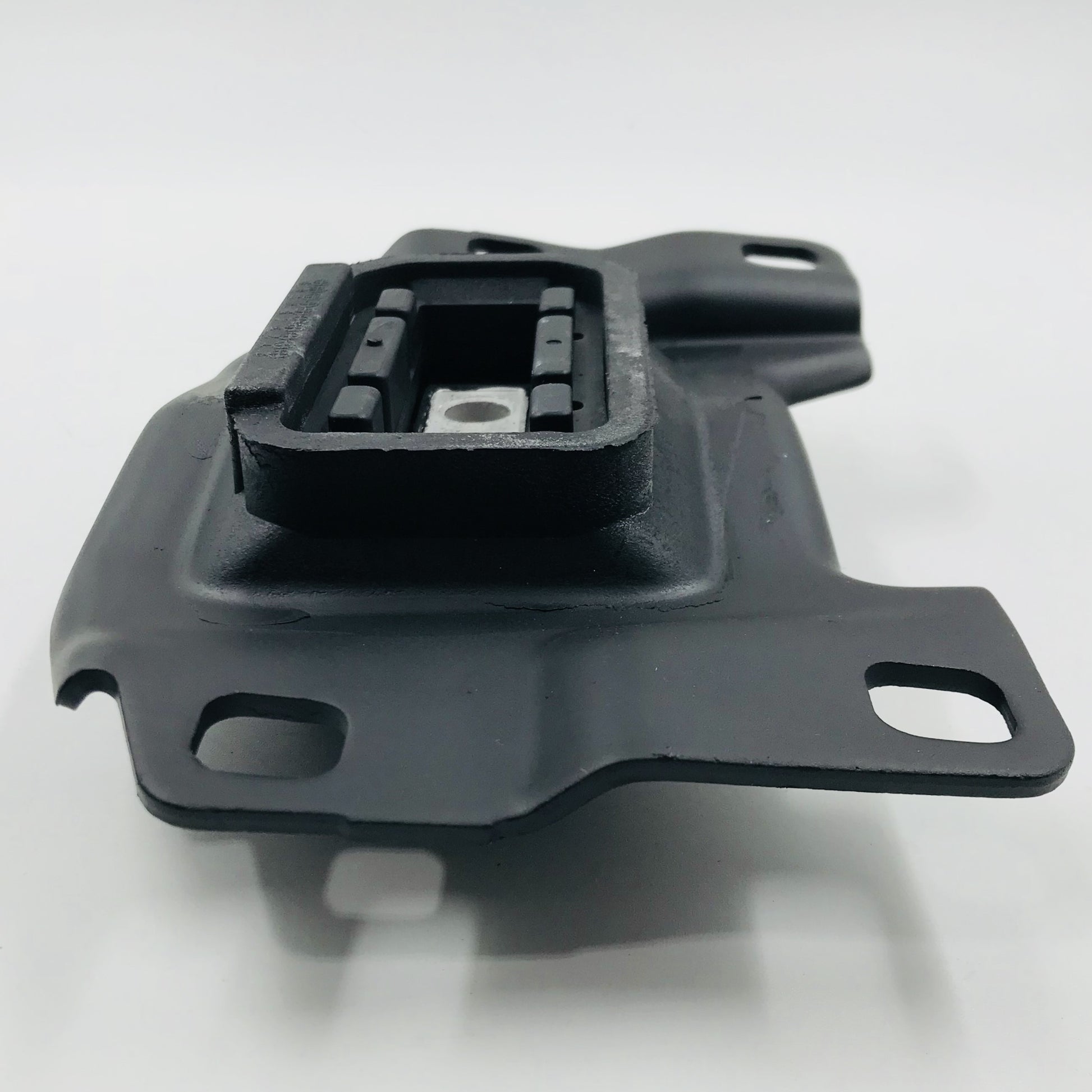 Soporte T Mazda 3 2.0 2.3 2.5 07-17 Izq