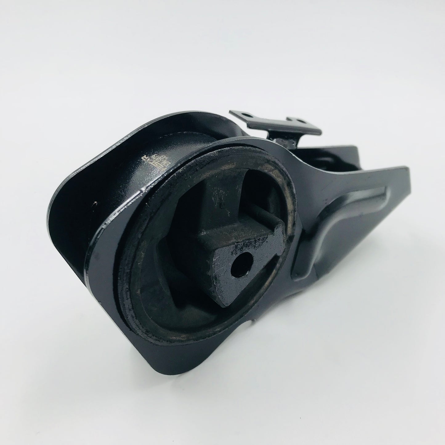 Soporte T Toyota Tacoma L4 2.7 05-15 Tras