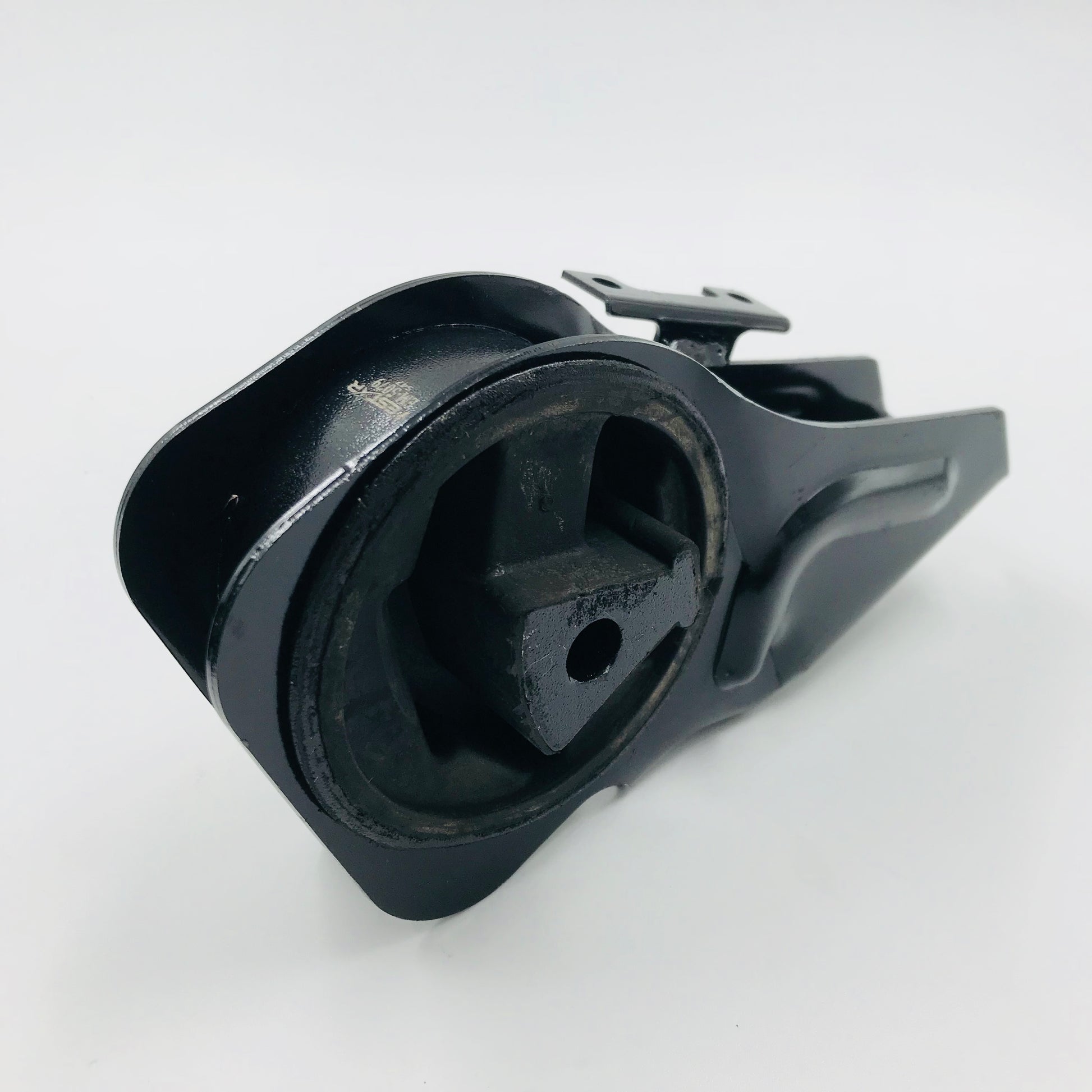 Soporte T Toyota Tacoma L4 2.7 05-15 Tras