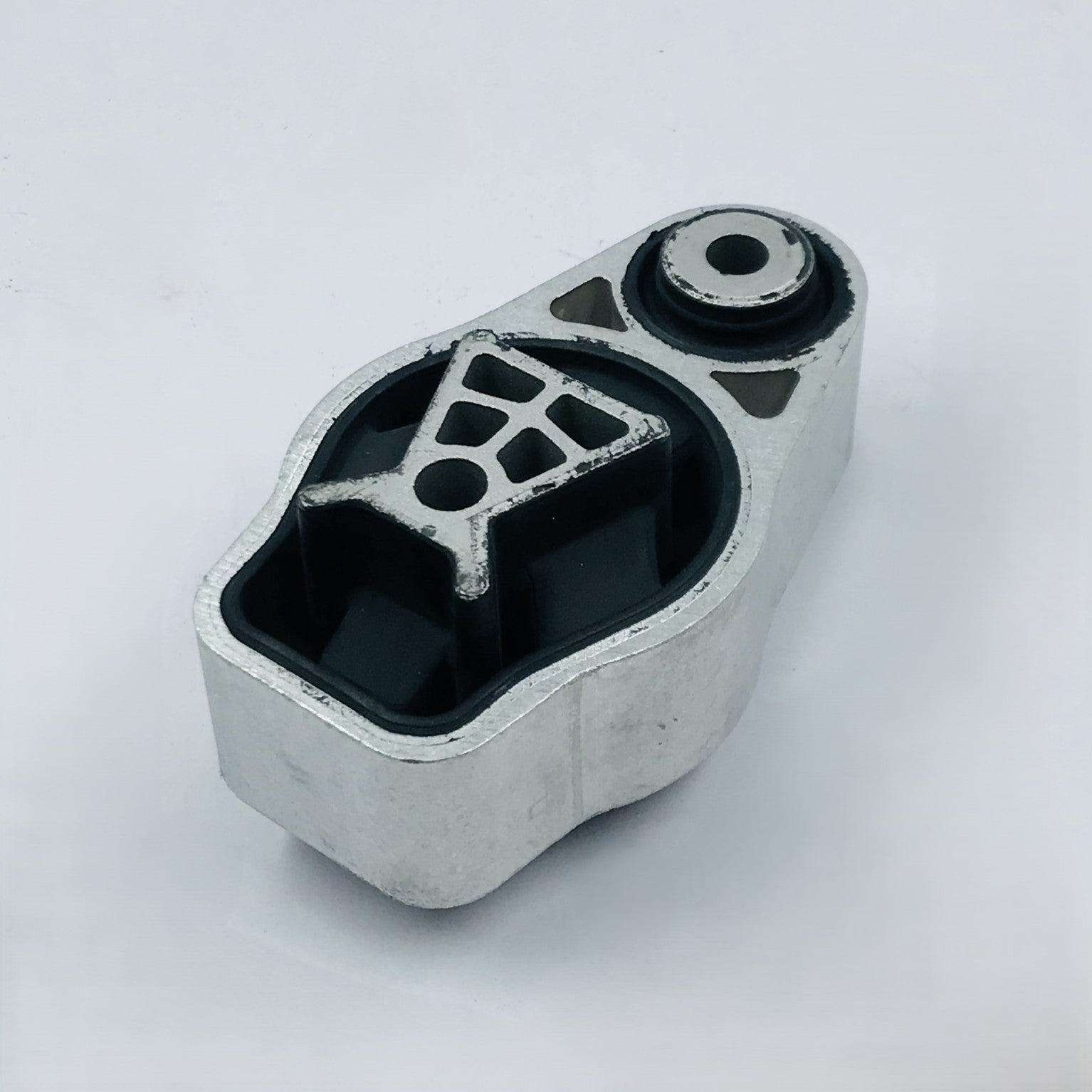 Soporte M Ford 1.6 Figo 16-22 Tras Hueso Corto