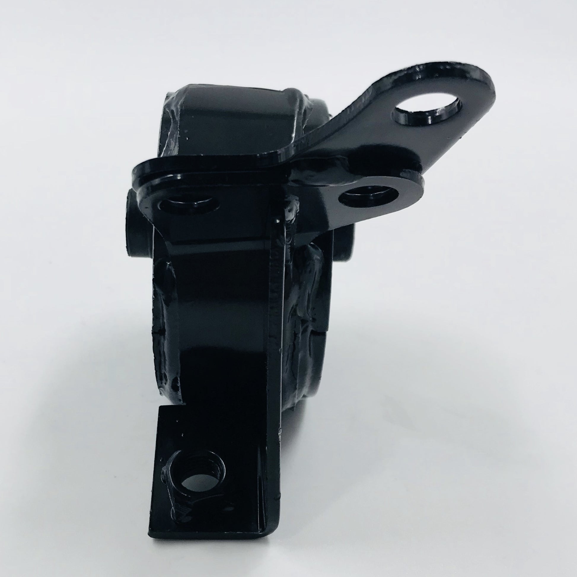 Soporte M Nissan 1.6 Tsuru Tsubame 92-17 Der