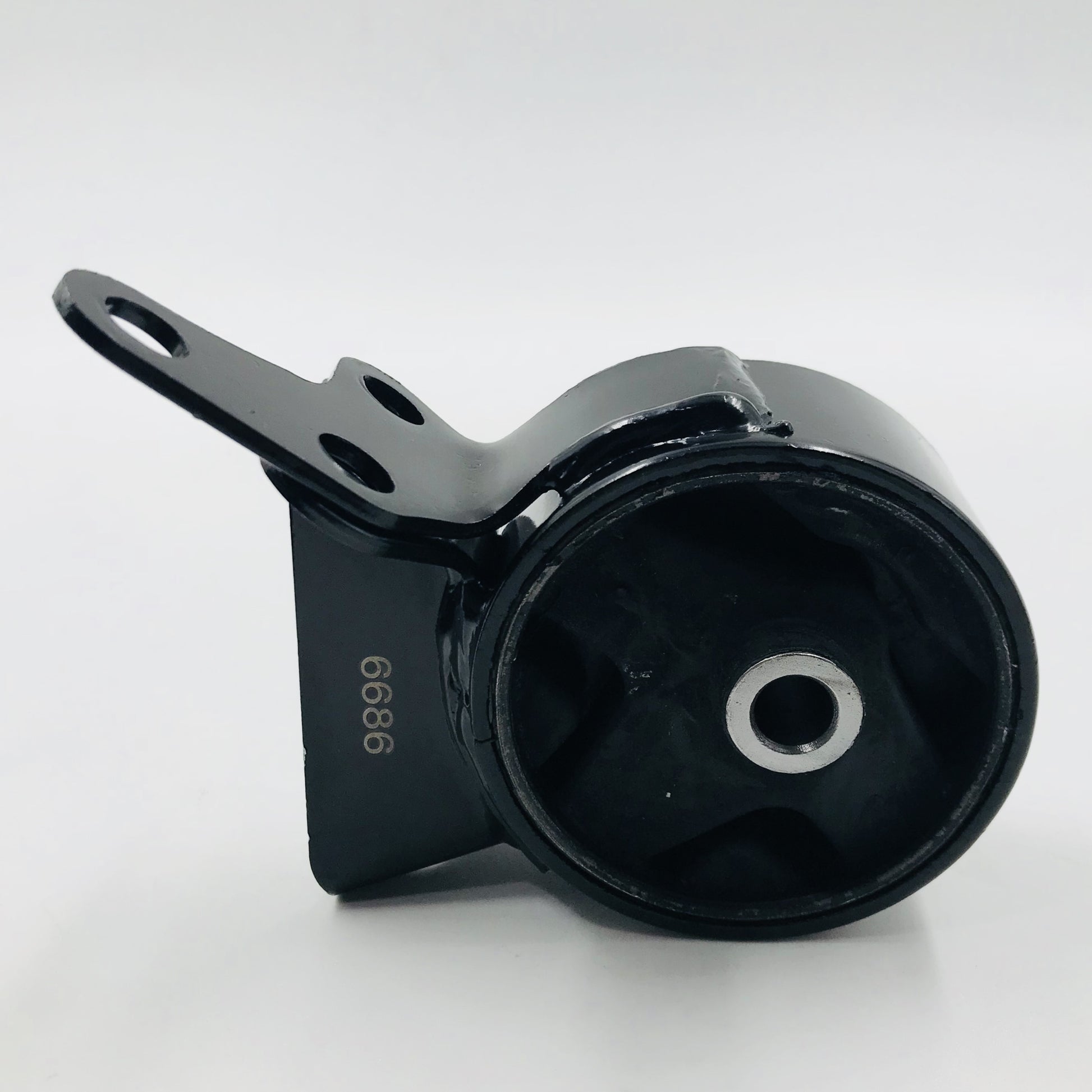 Soporte M Nissan 1.6 Tsuru Tsubame 92-17 Der