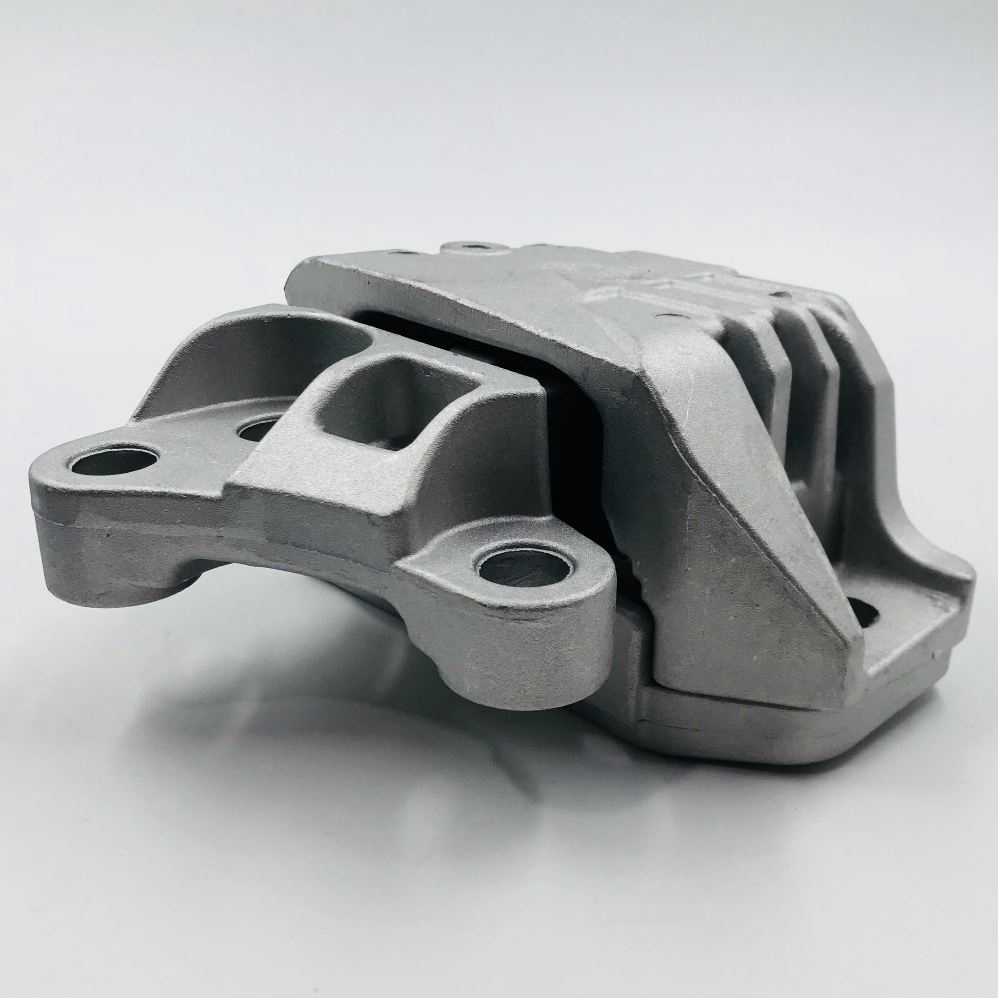 Soporte T Jeep Ram 2.4 Promaster Compass Renegade 500x 15-22 Izq