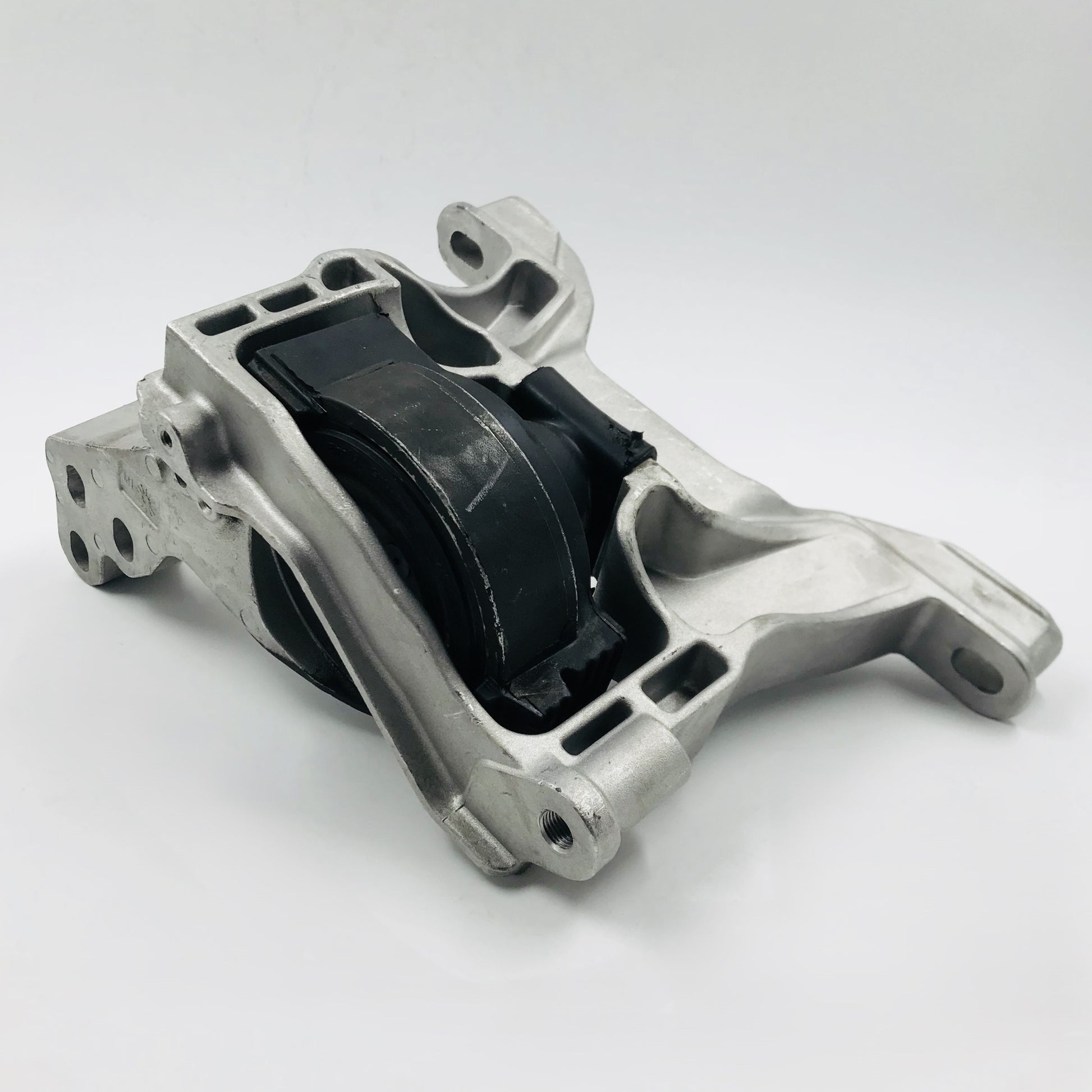 Soporte M Mazda 2.0 2.5 Cx-30 Mazda 3 19-25 Der Original