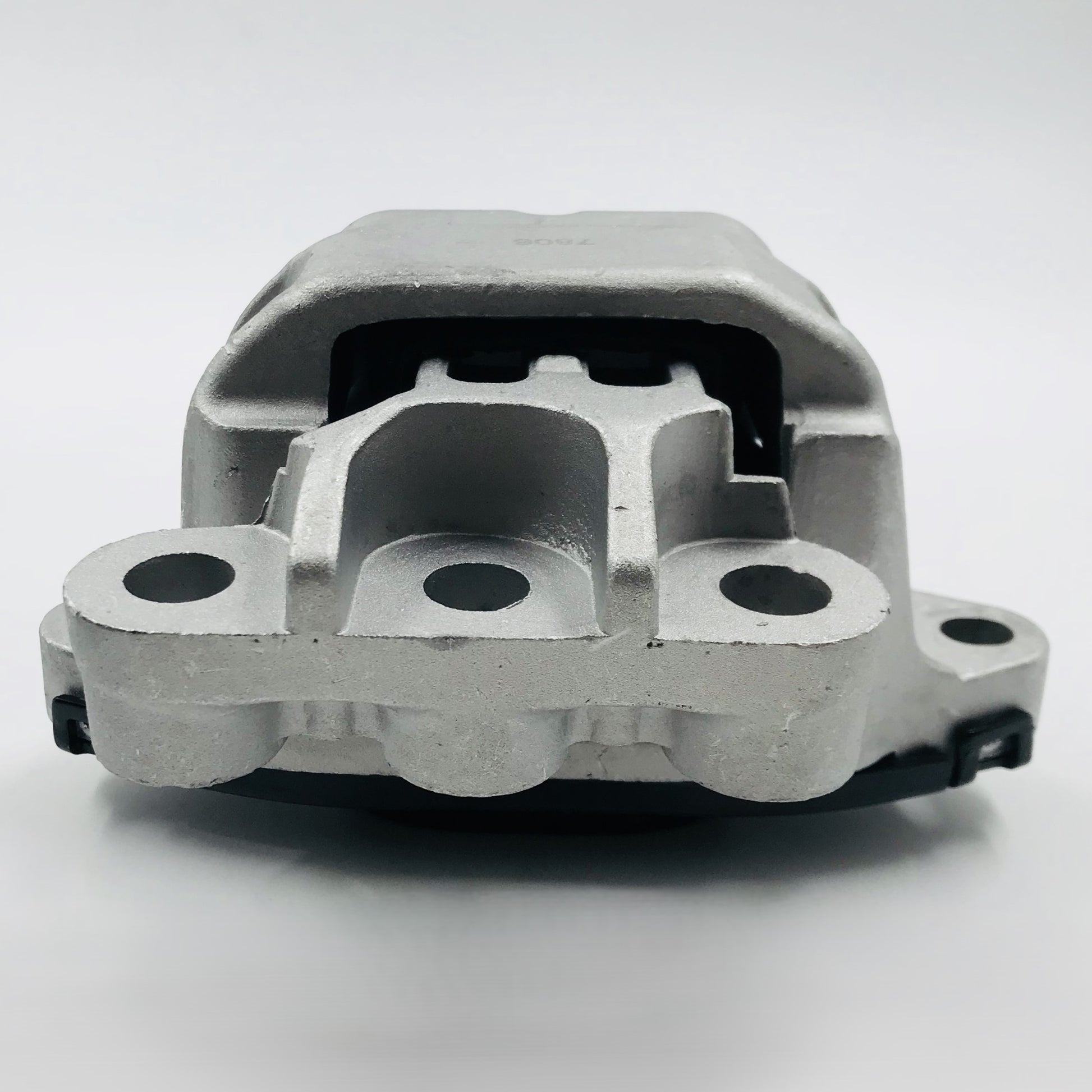 Soporte M Chev 1.5 1.8 Trax Encore 13-22 Der