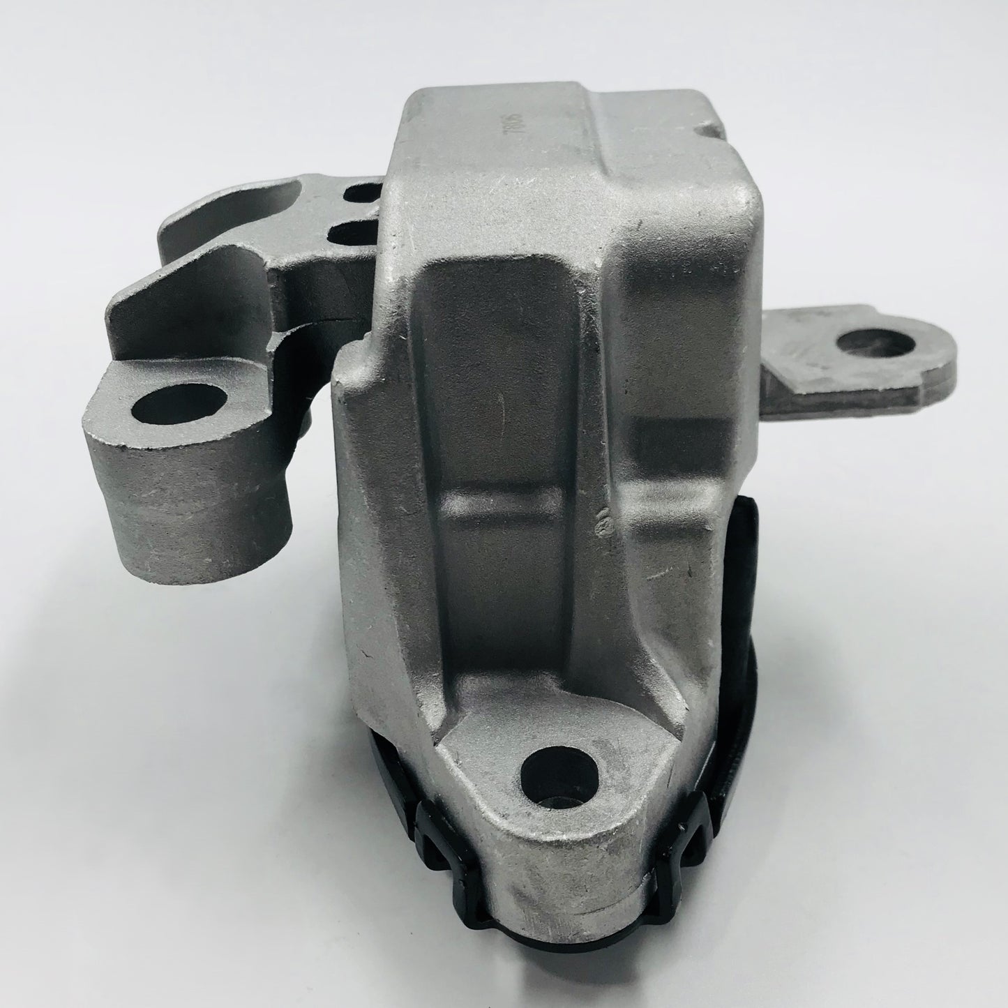 Soporte M Chev 1.5 1.8 Trax Encore 13-22 Der