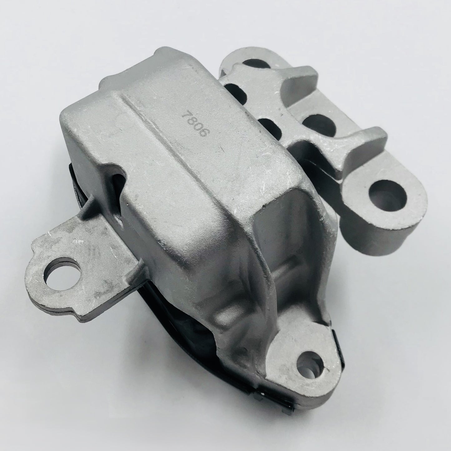 Soporte M Chev 1.5 1.8 Trax Encore 13-22 Der