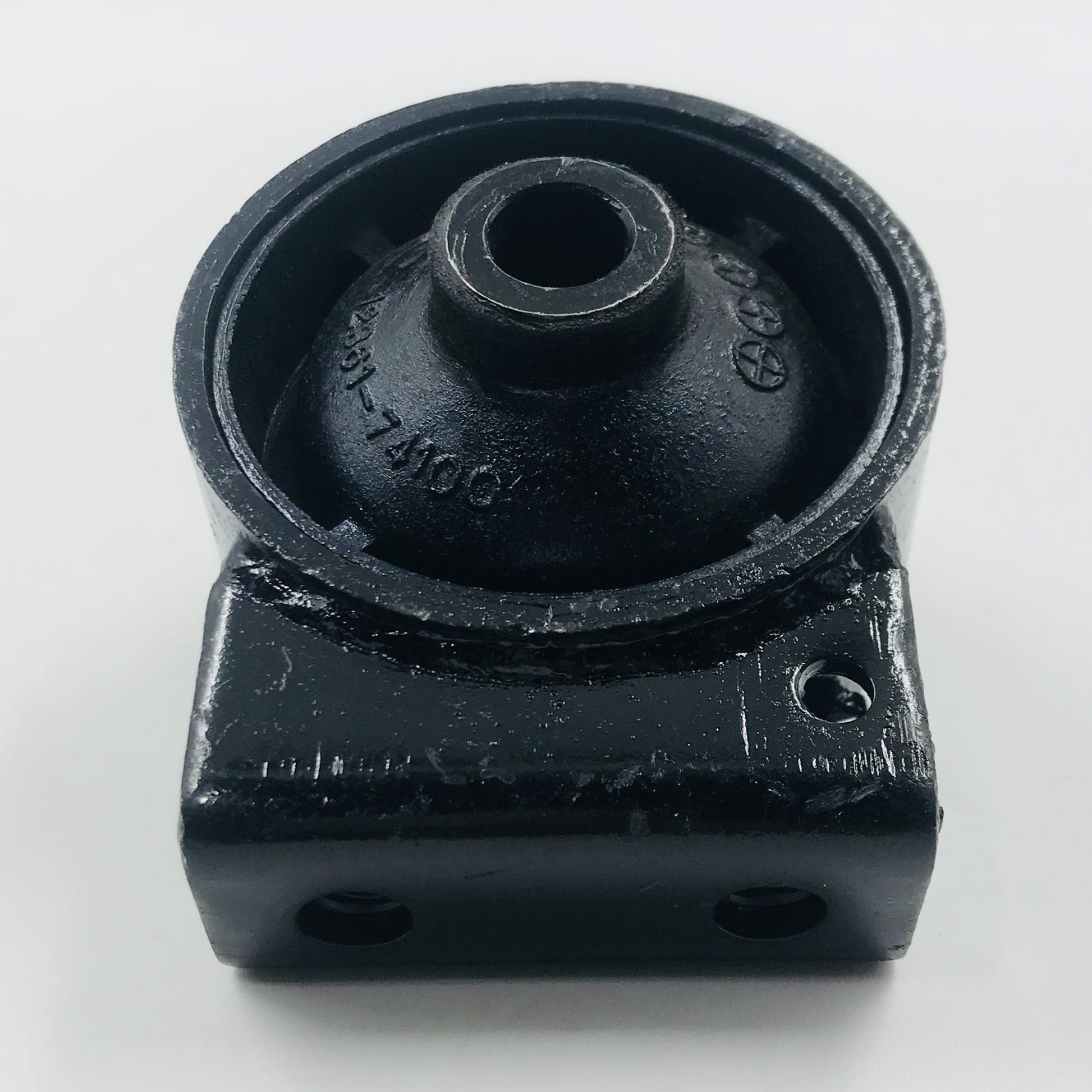 Soporte M Toyota 2.0 Camry Celica 83-93